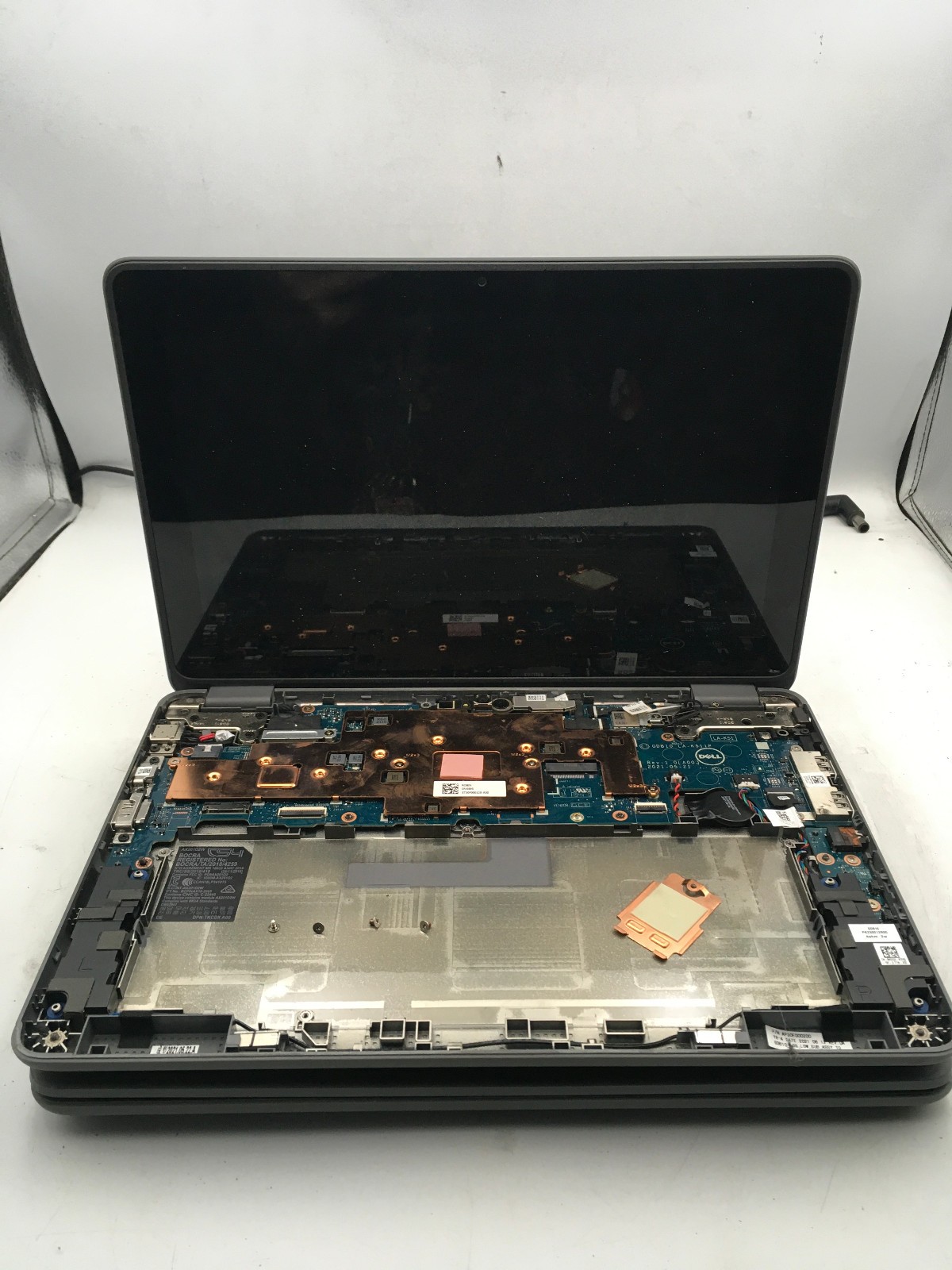 DELL LATITUDE 3120 – LOT OF 2 – FOR PARTS/REPAIR – Intel Celeron N5100 -READ- BB