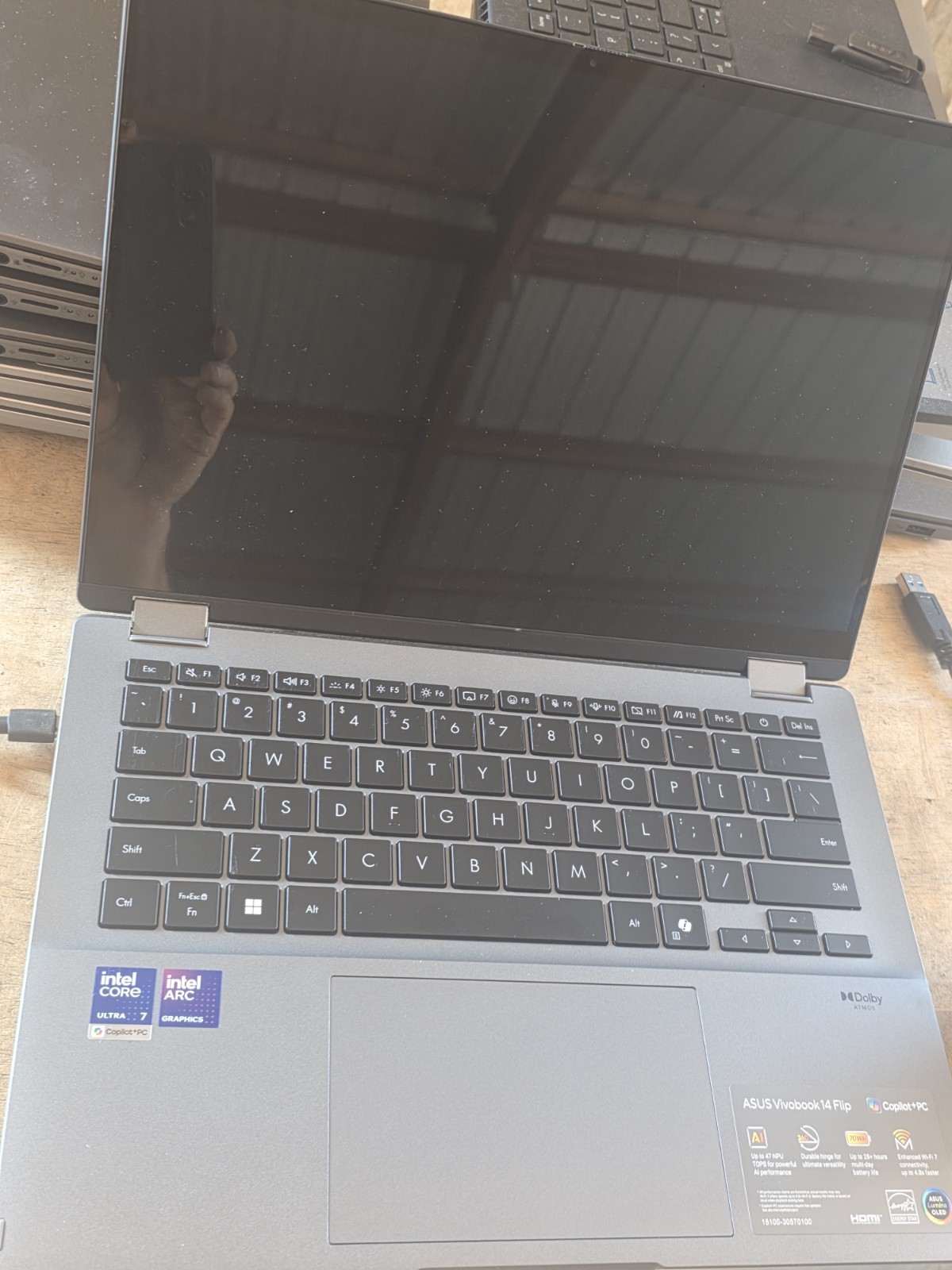 Asus Vivobook 14 Flip Core Ultra 7 256V 2.2GHz 16GB 14″ TP3407SA 4367