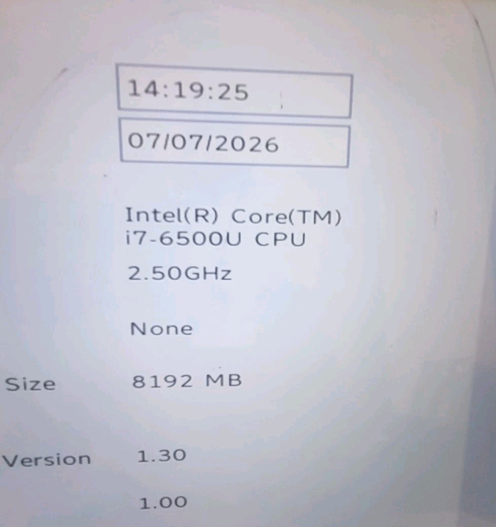 Toshiba Satellite Radius P55W-C5321-4K 15.6″ 4K i7-6500U 8GB RAM No SSD 070701