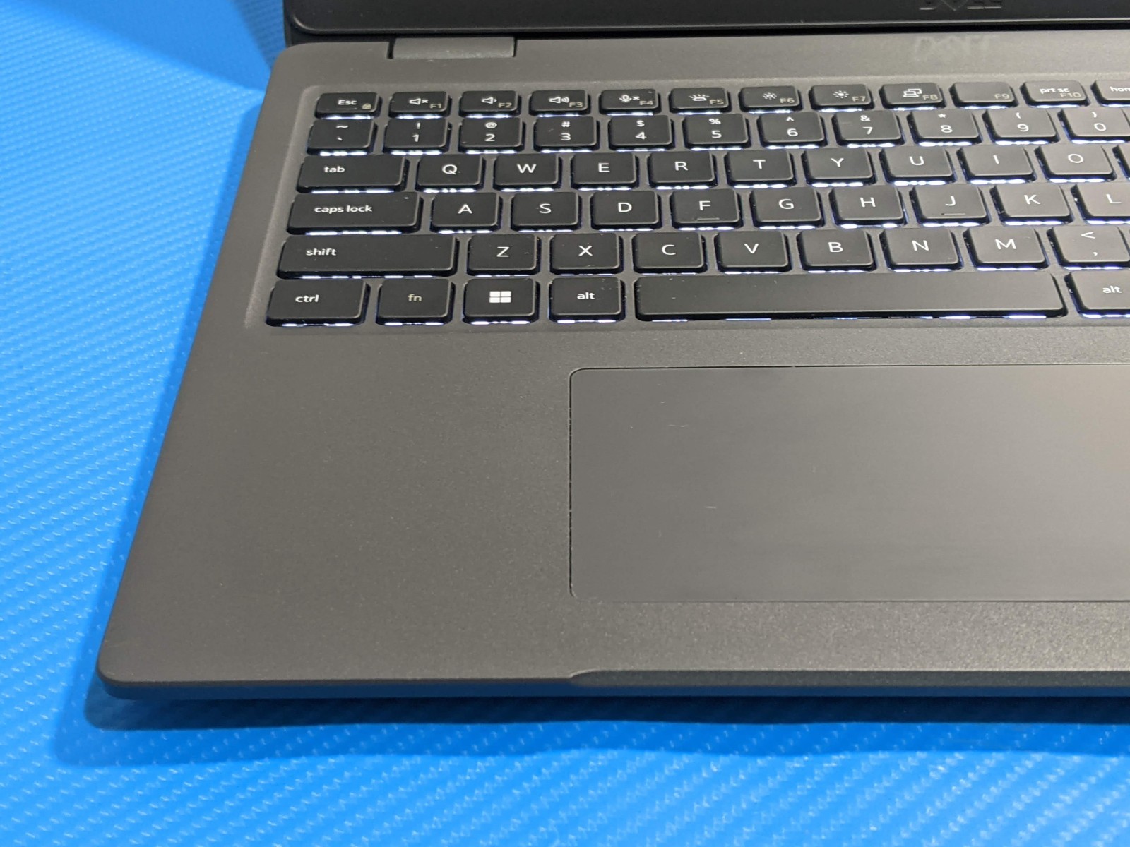 Dell Latitude 3550 15.6″FHD Intel i7-1355U 1.7GHz 16GB 512GB SSD W11Pro +Charger