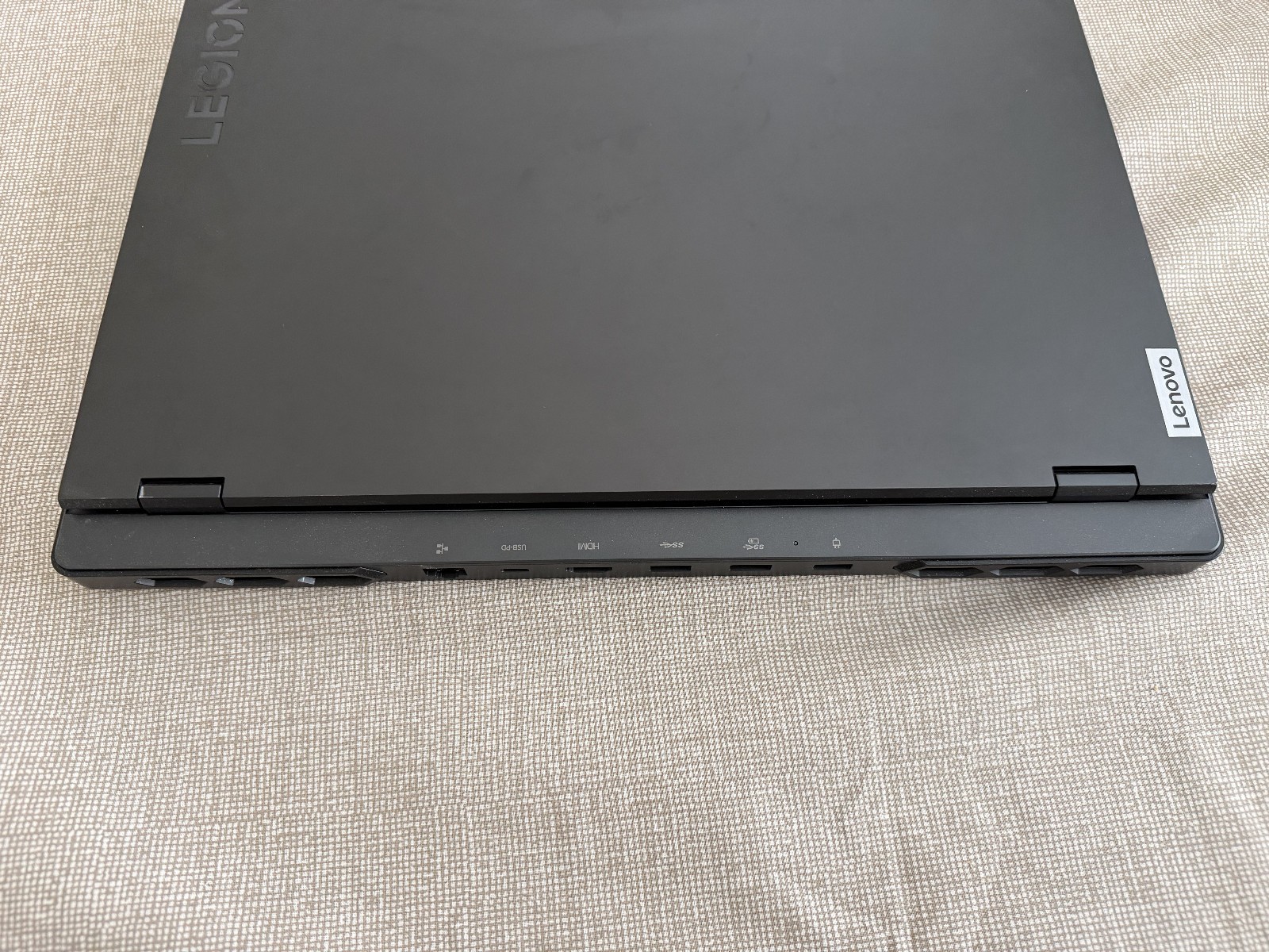 Lenovo Legion Pro 7i 16″ (Core i9-13900HX / RTX 4080 / 32GB DDR5 / 1TB NVMe)