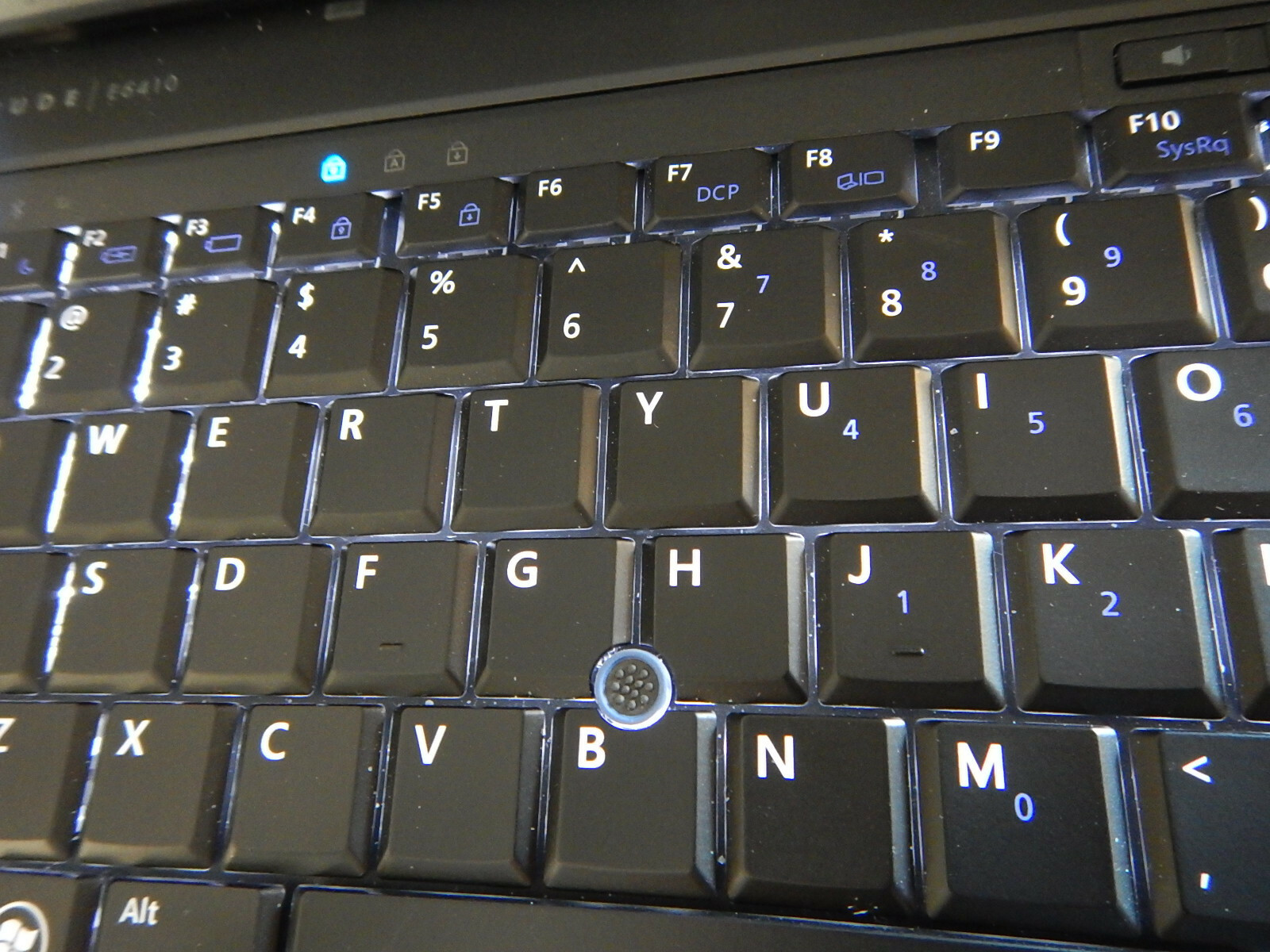 Dell Latitude E6410 M540 w/W10H(240GBSSD) switches to W7P (inDriveBay250GBSATA)