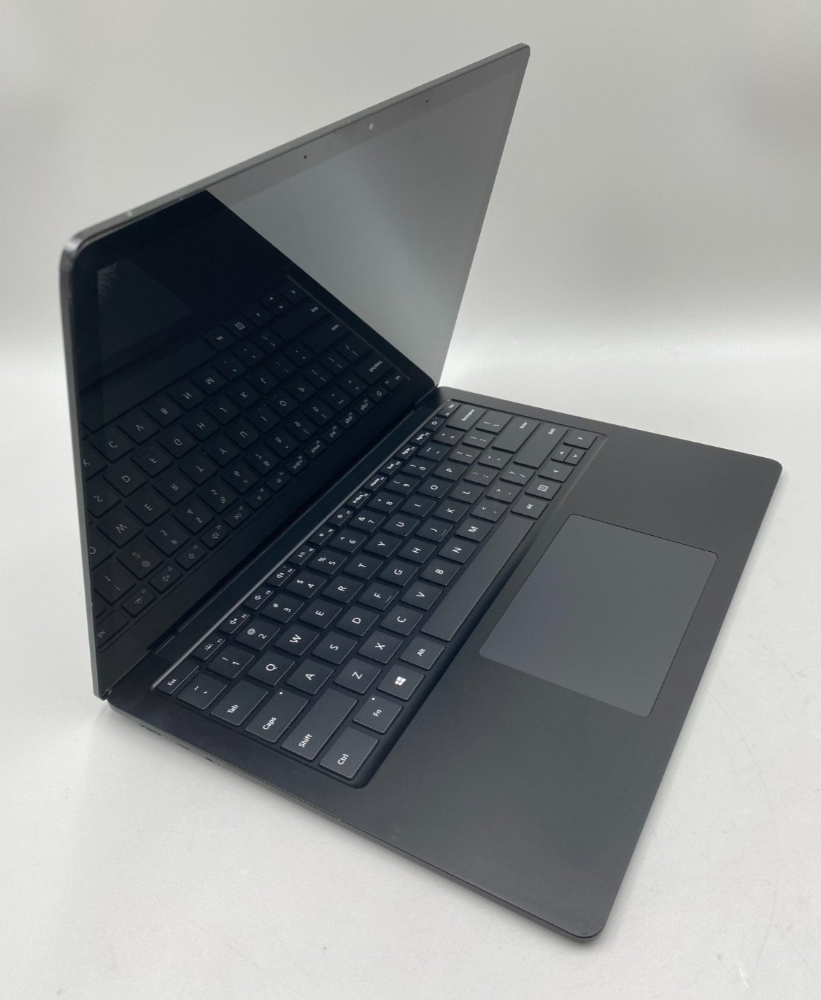 Microsoft Surface Laptop 3 1868 i5-1035G7 1.2GHz 8GB DDR4 256GB SSD Black C/READ