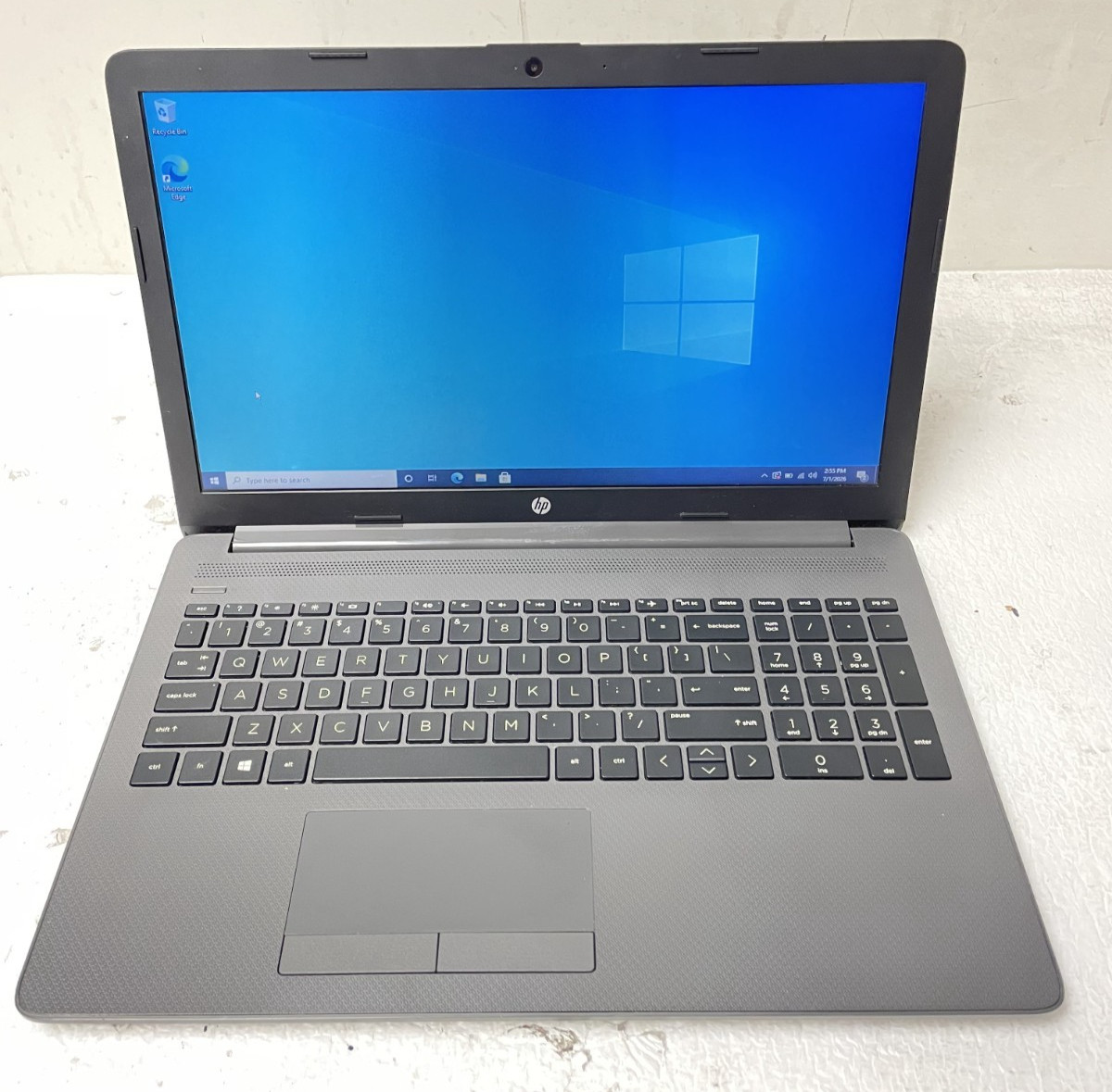 HP 255 G7 15.6 AMD AMD A6-9225 @2.60GHz 8GB RAM 256GB SSD Win10Pro*READ
