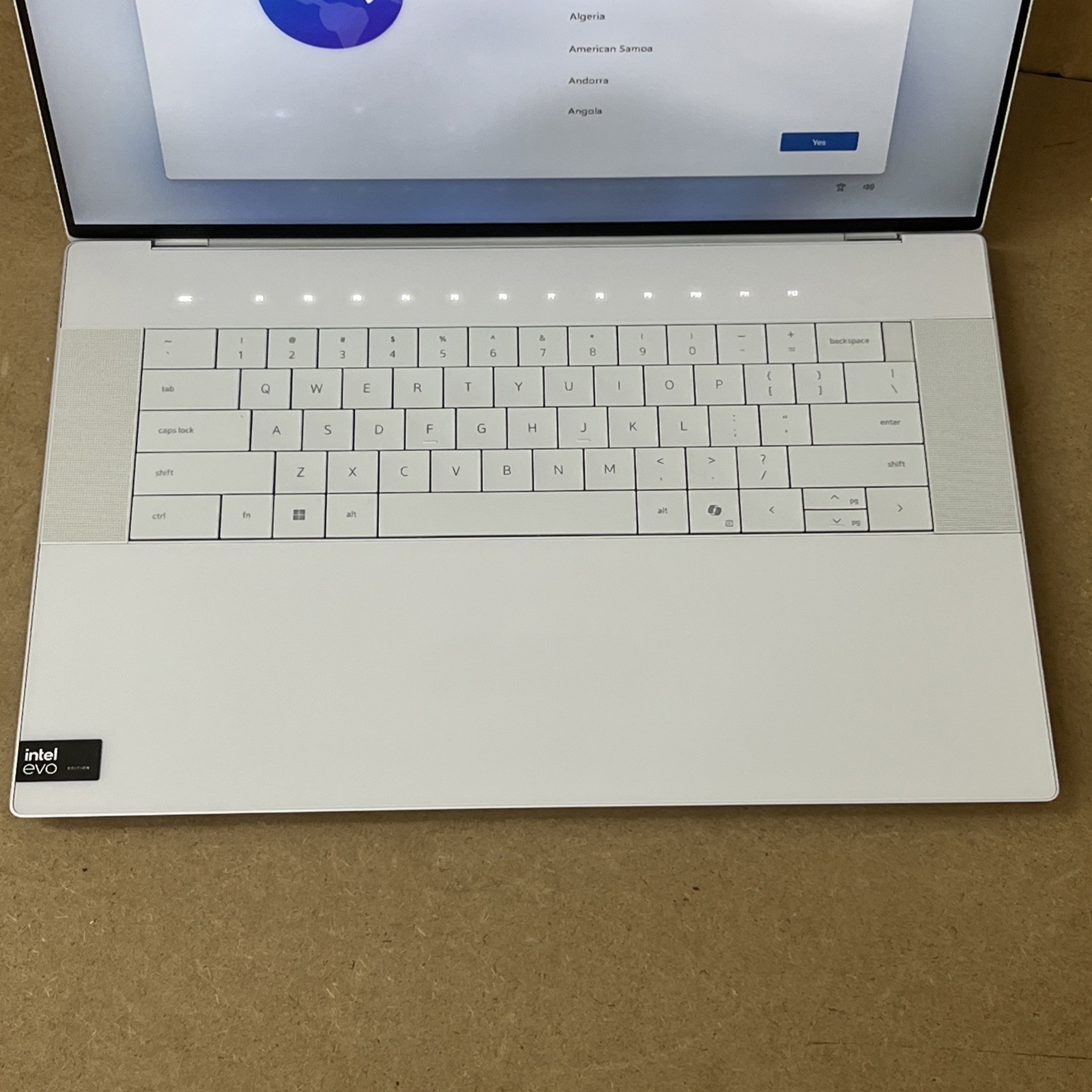 Dell XPS 16 9640 Ultra 9 185H 64GB Ram 2TB GeForce RTX 4060 – Good *Bright Spots