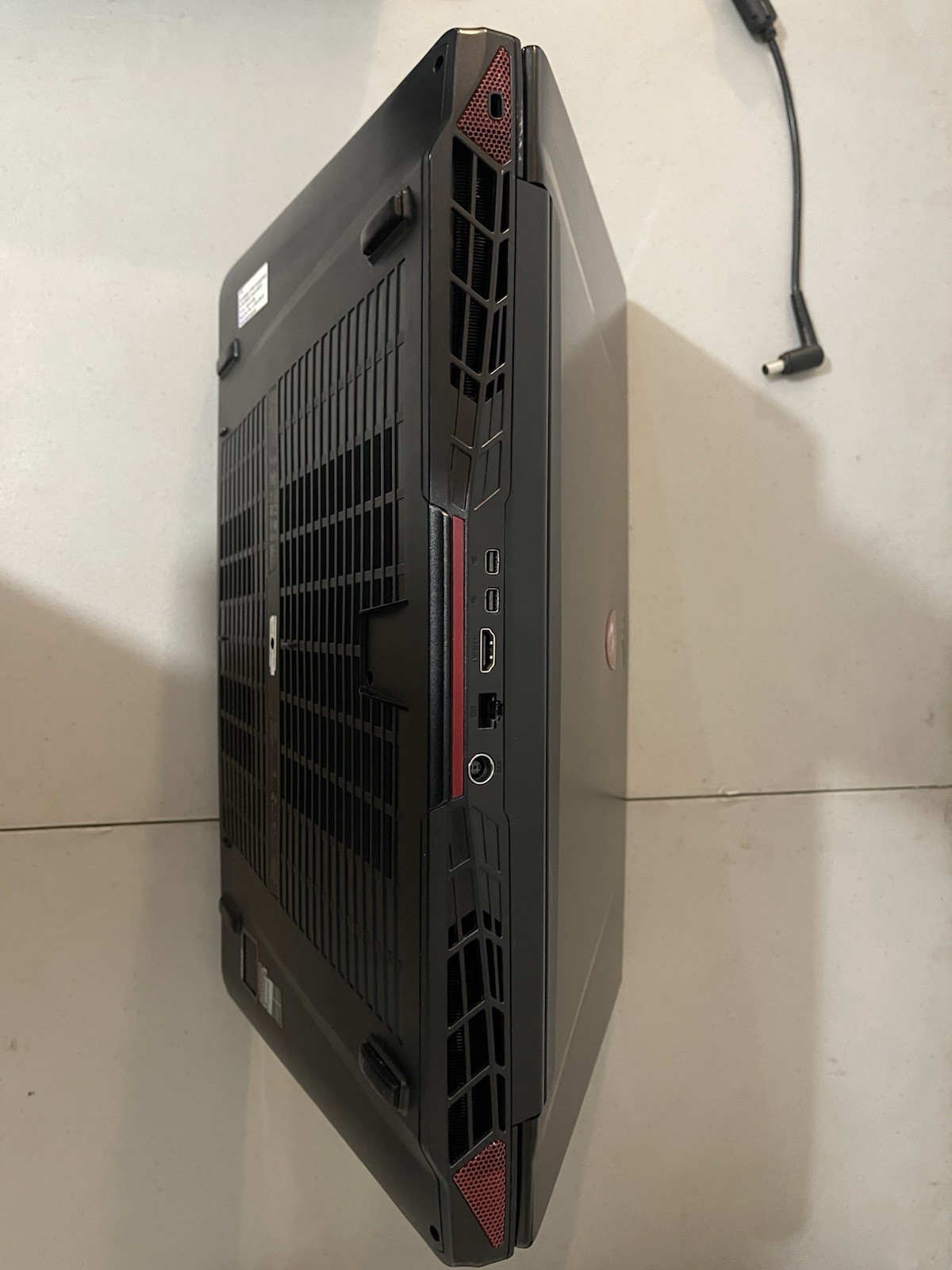 MSI GT72 2QE DOMINATOR PRO i7-4710HQ 16GB RAM GTX 980M 8gb 118GB M.2 1TB HDD W11