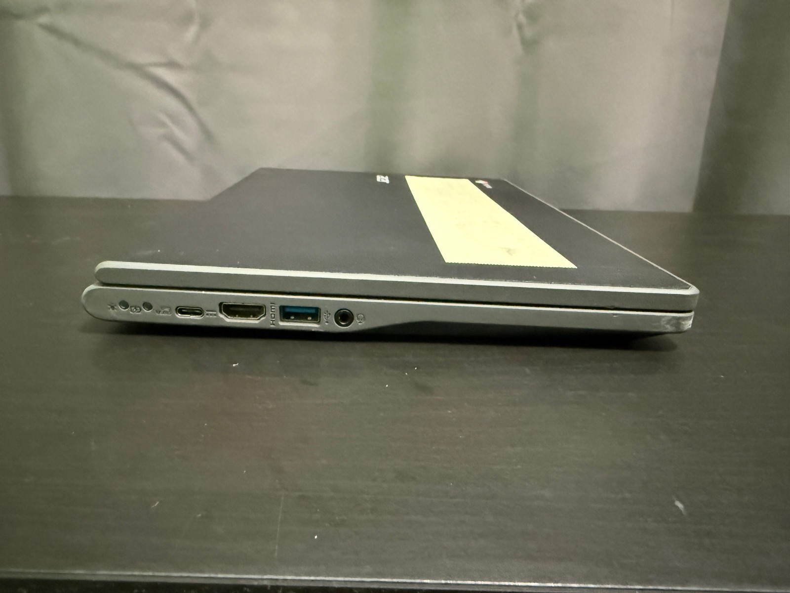 Lot of 5 Acer Chromebook 11 C771T-32GW (11.6″ Touch, Intel i3 6100U, 4GB, 32GB)