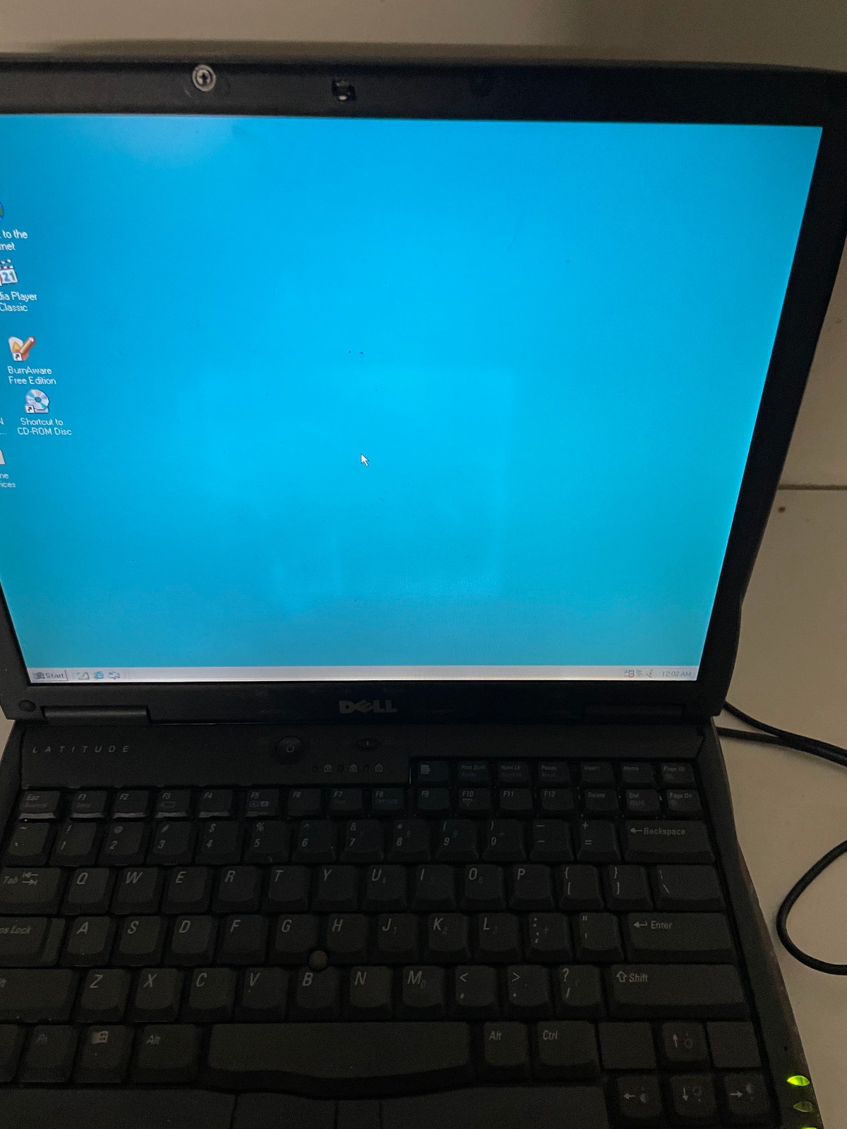 DELL LATITUDE C610 LAPTOP WIN 98SE w/ USB Support PARALLEL SERIAL & FLOPPY DRIVE