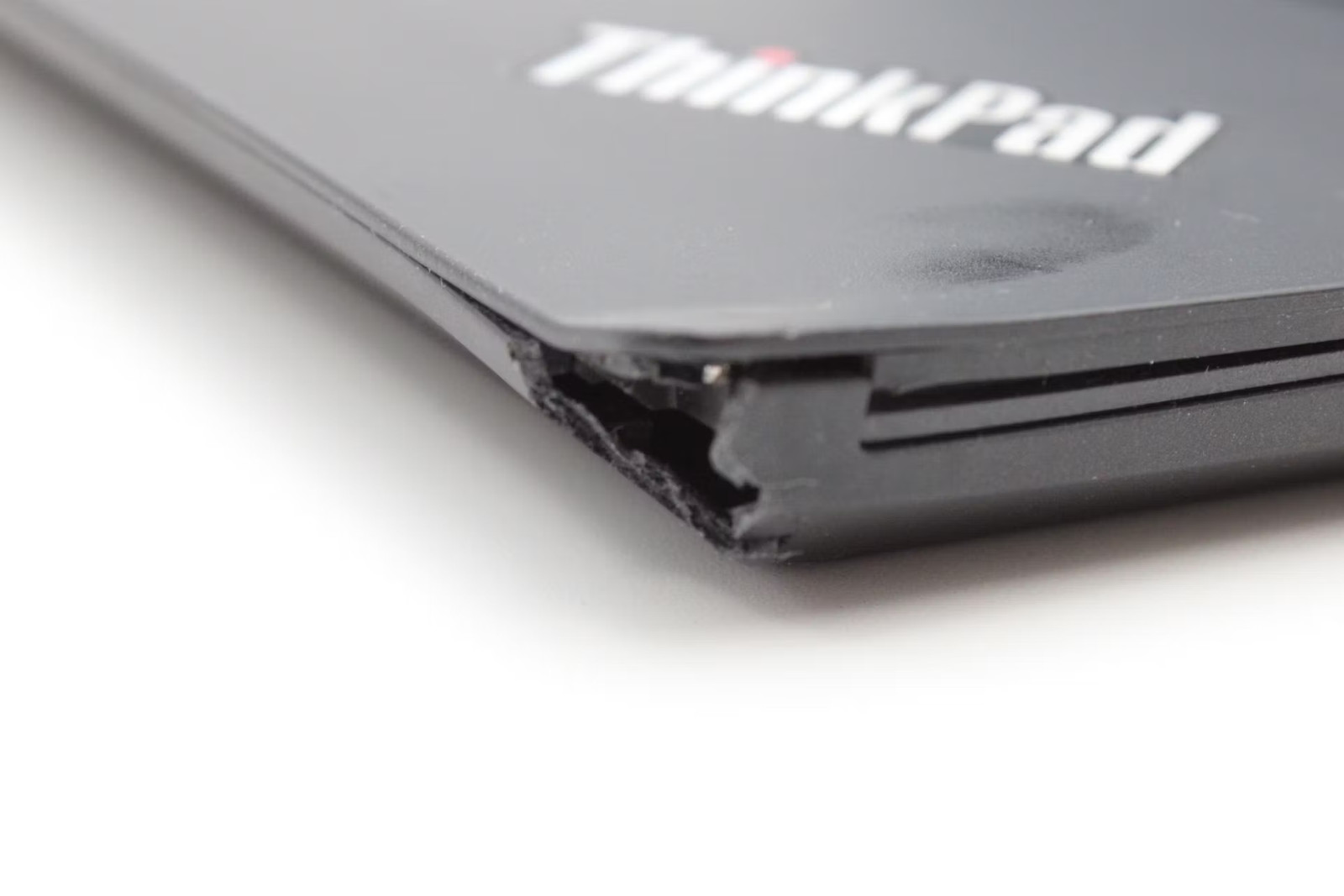Lenovo ThinkPad T15 Gen 2i Used 15.5″ i5-1135G7, 256GB NVMe, 8GB RAM