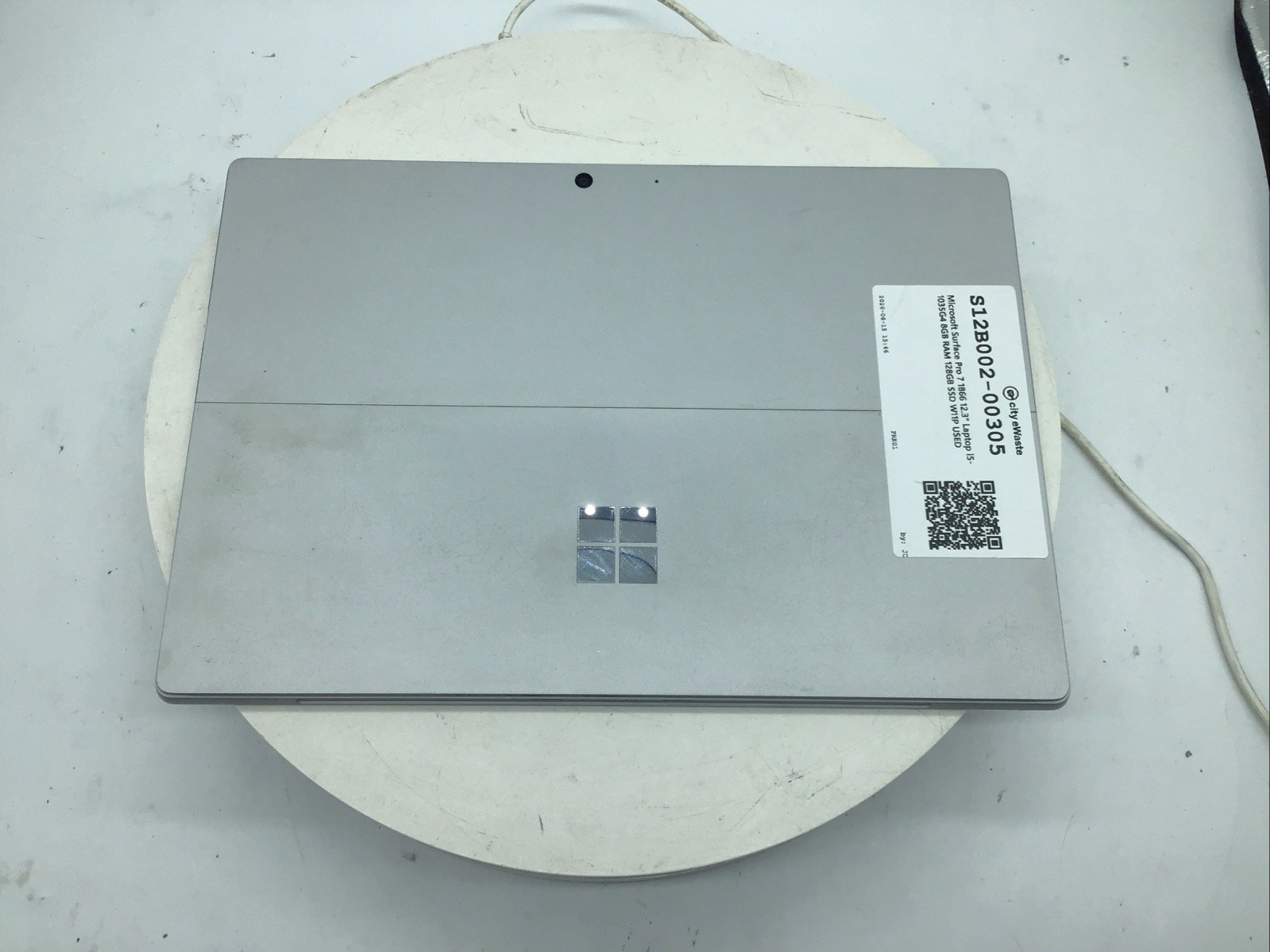Microsoft Surface Pro 7 1866 12.3″ Laptop i5-1035G4 8GB RAM 128GB SSD W11P USED