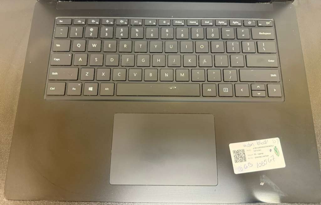 Microsoft Surface Laptop 3 15in i7 16GB 512GB SSD Black CRACKED LCD Screen