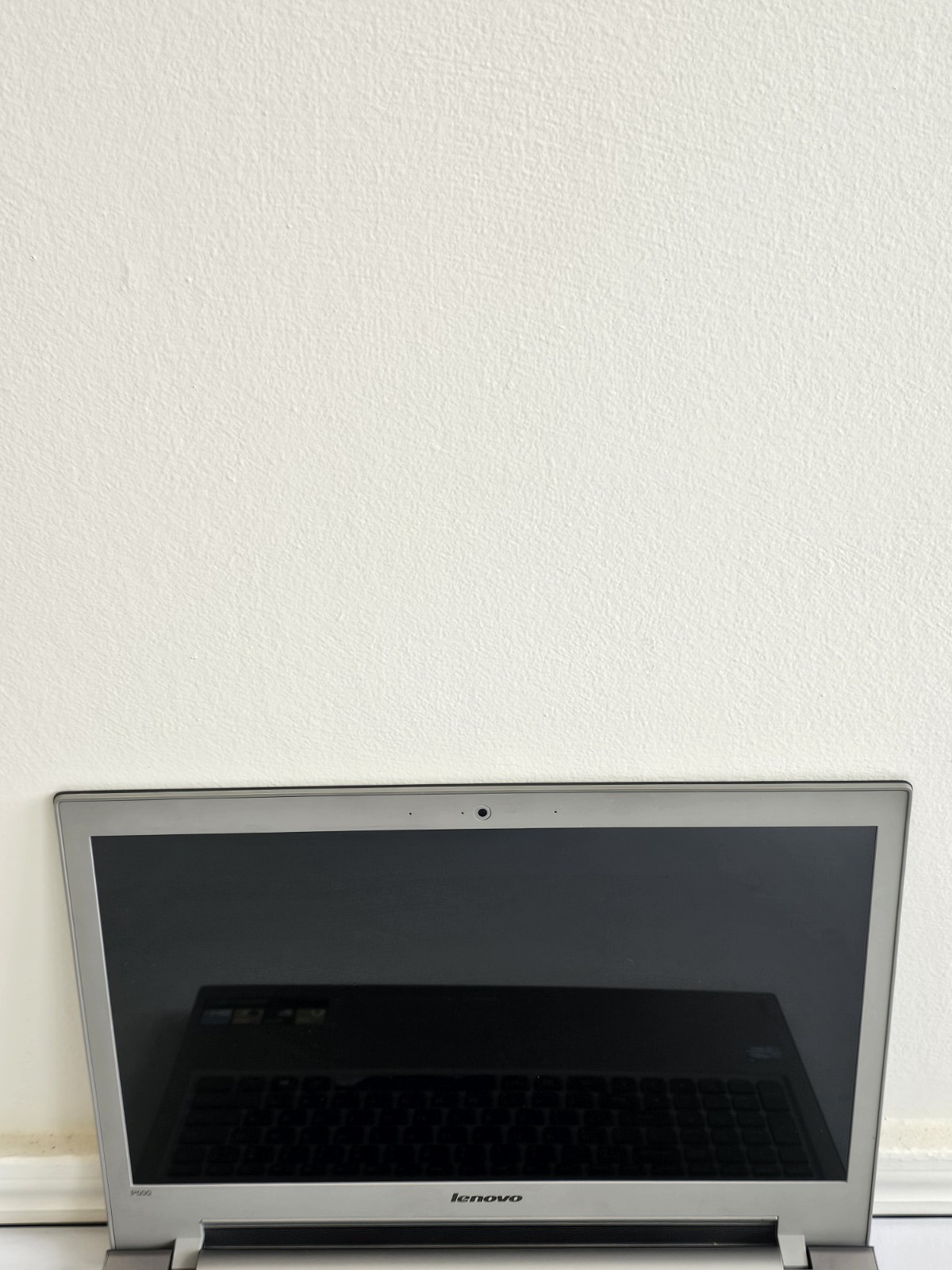 Lenovo IdeaPad P900 Laptop – i7-3520M – 8GB RAM – 1TB HDD – WORN KEYBOARD Win 10