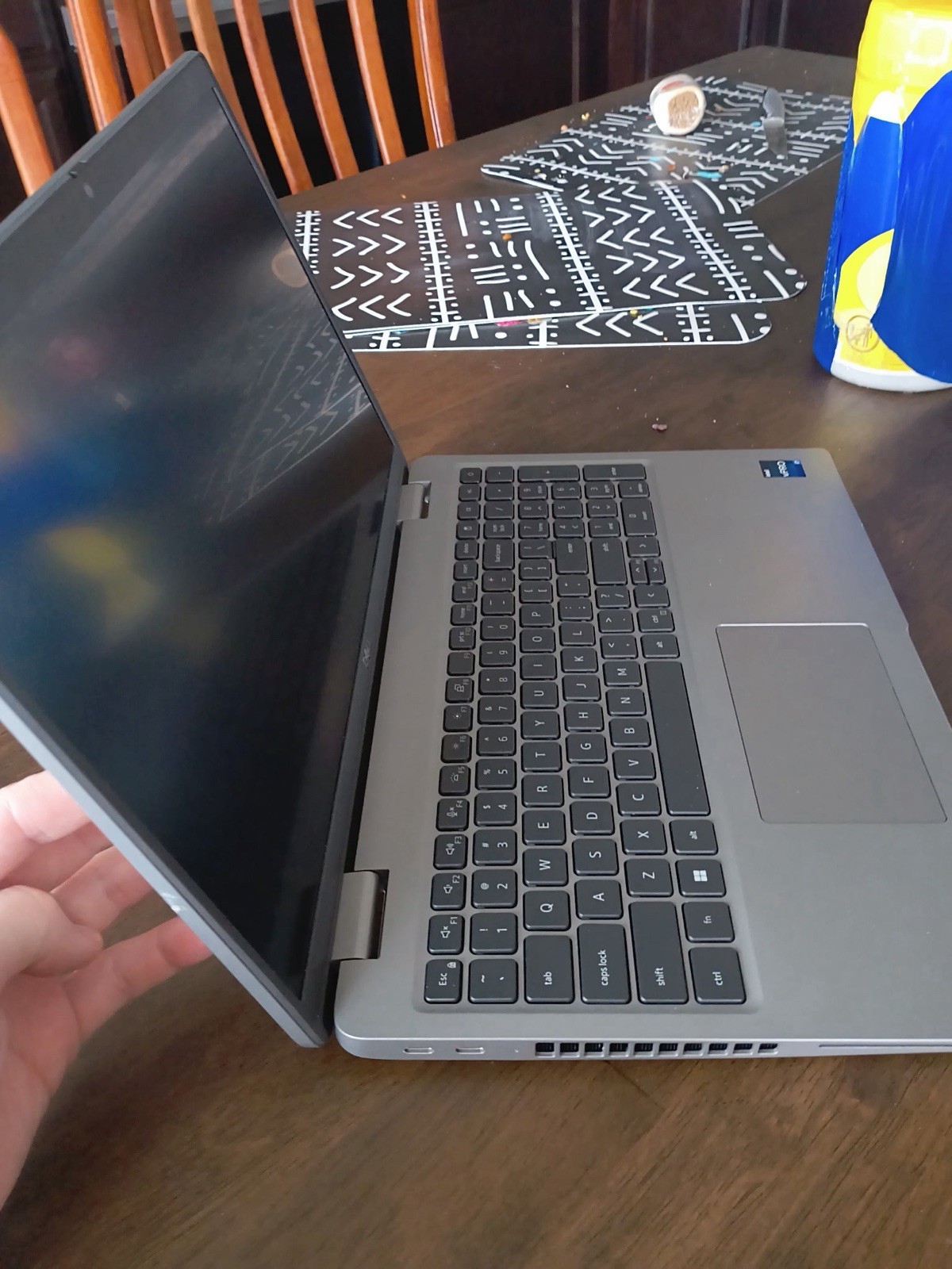 Dell Latitude 5540 Laptop 15.6″ Core i7 32Gb DDR5 Ram, 1TB storage, MX550