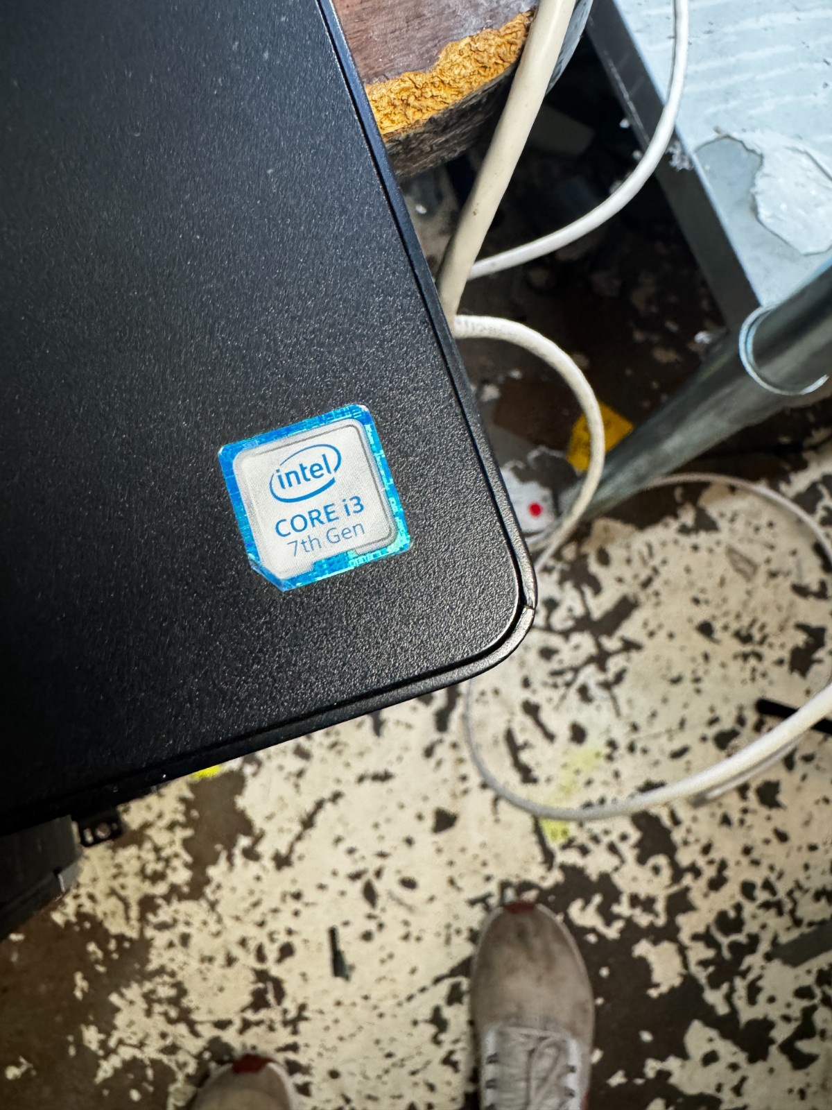 Dell Latitude 3590 Core I3 7th Gen Laptop For Parts/Repair #6139
