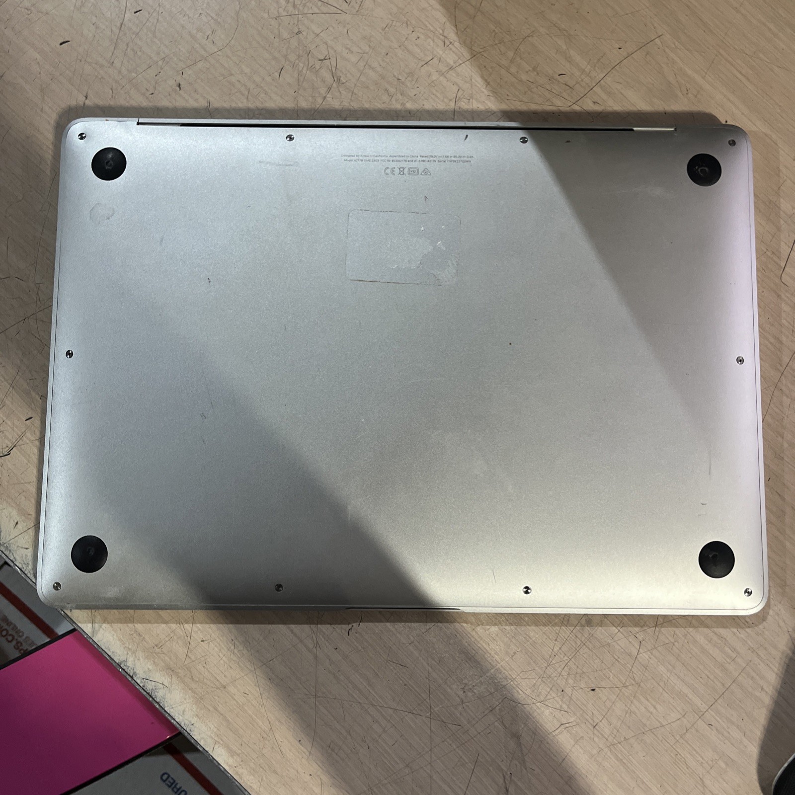 APPLE MACBOOK AIR 13″ SCISSOR, 2020 CORE I3-1000NG4 1.1GHZ 8GB RAM NO HD
