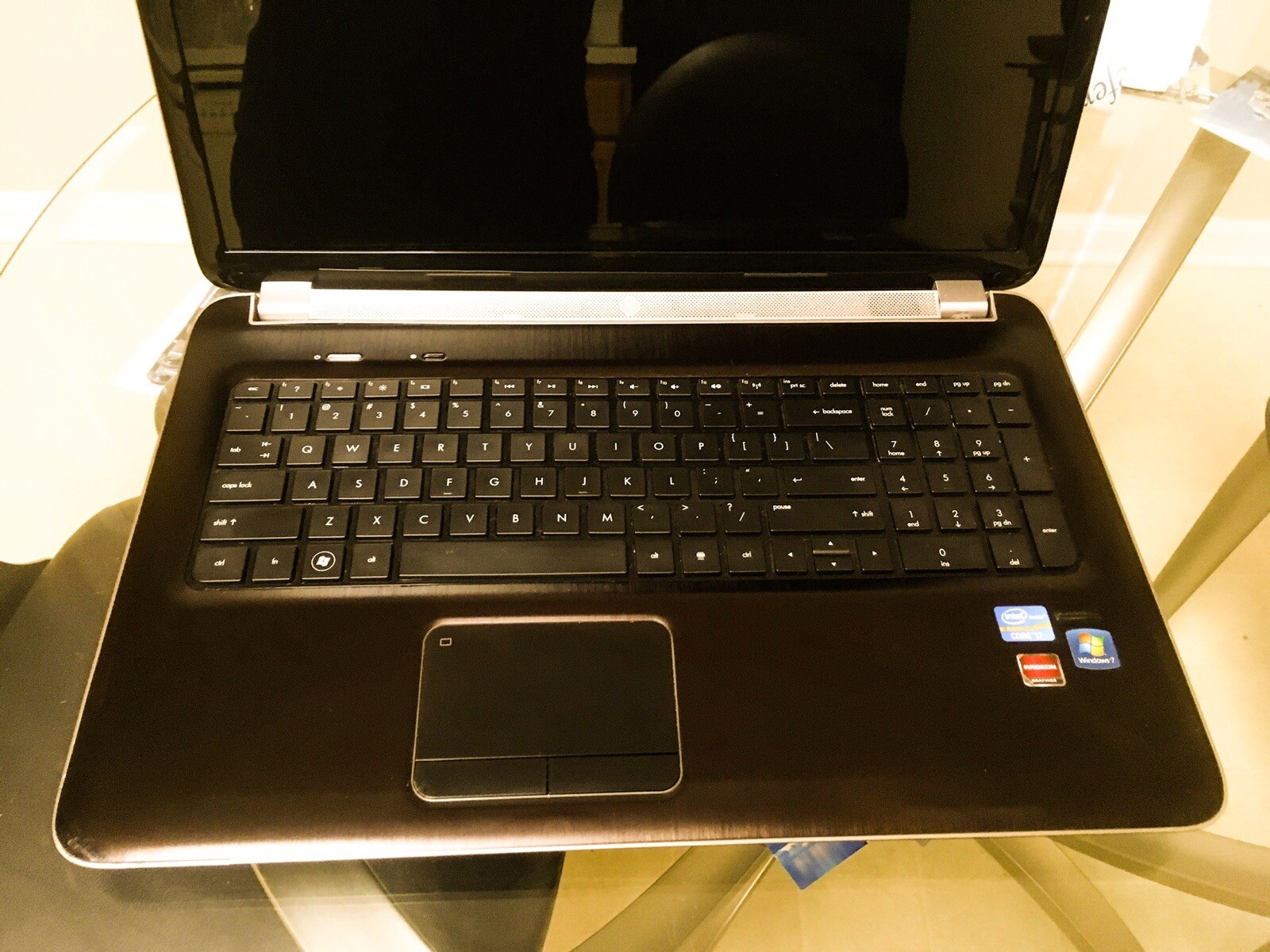 Burgundy HP Pavilion DV7-6000 Laptop Burgundy
