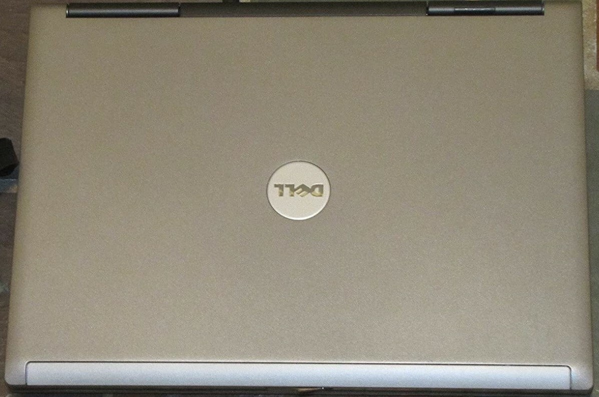 Dell D531 15″ 1.8-2.2GHz 1GB CD/DVD [D830, D820 D530 D630]