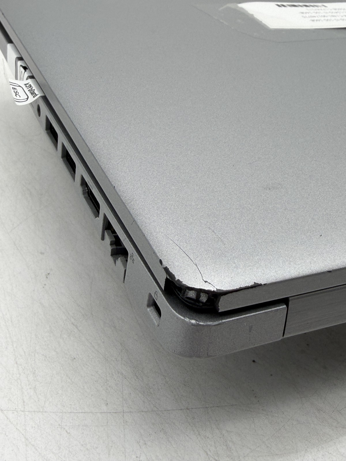 Dell Latitude (5410) 14inch i5-10310U 16GB 256GB NO OS Please READ