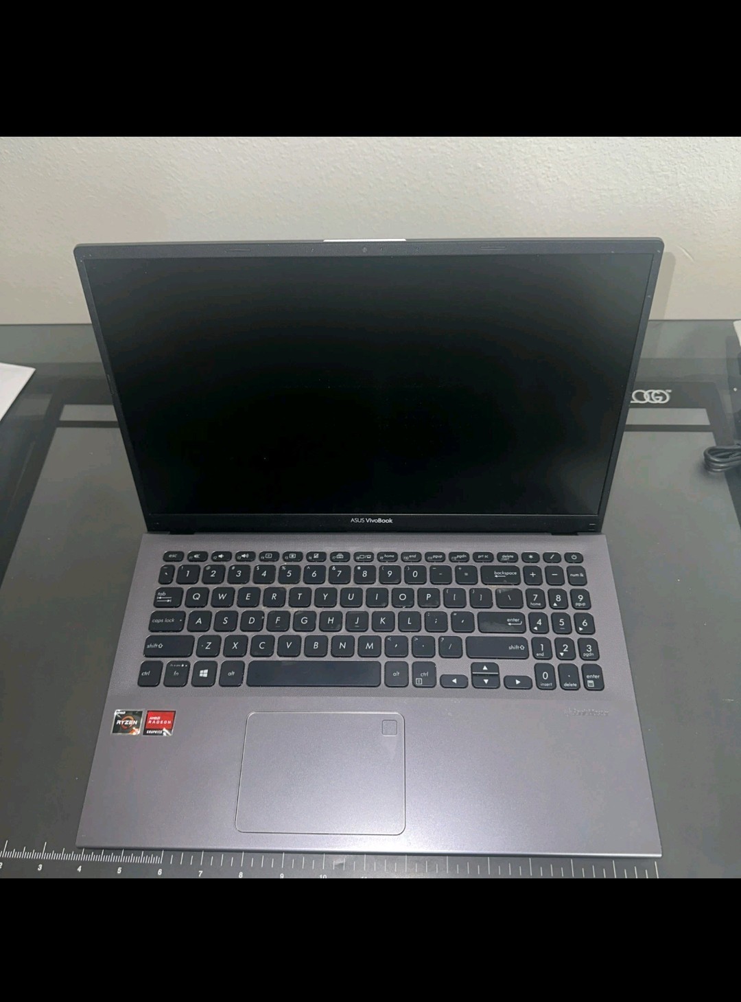 ASUS VivoBook F512D 15.6″ Laptop AMD Ryzen 3 3200U 8GB RAM 512GB NVMe