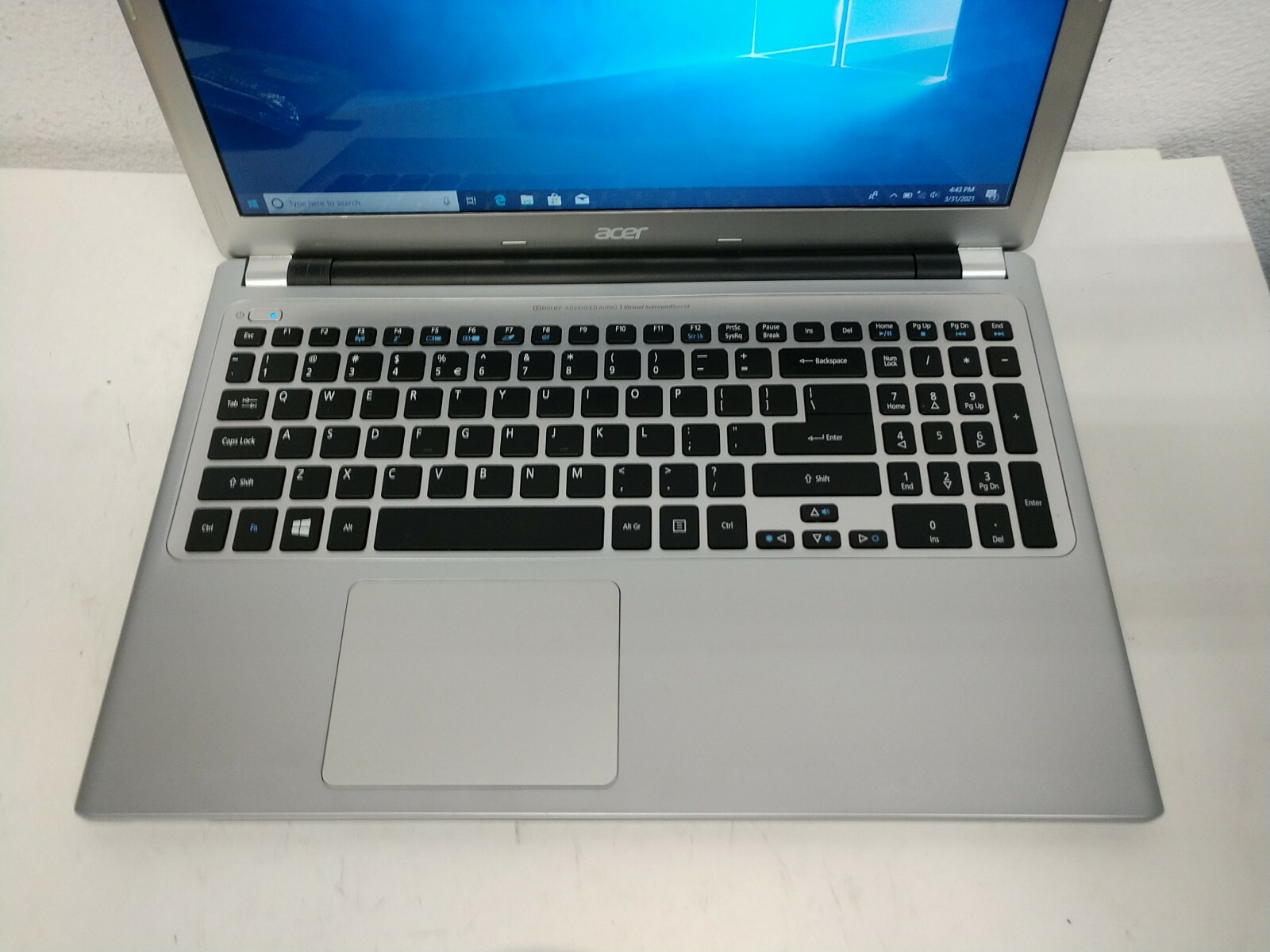 Acer Aspire V5-531 Intel Pentium 987 1.5GHz 4GB 500GB HD DVD BT Win10 *FOR PART*