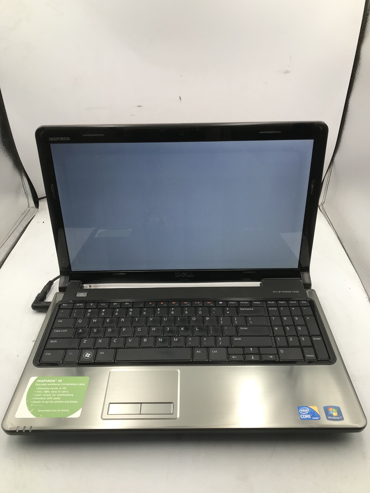 DELL INSPIRON 1564 – FOR PARTS/REPAIR – INTEL I3 330M – NO RAM – READ DESC – BB!