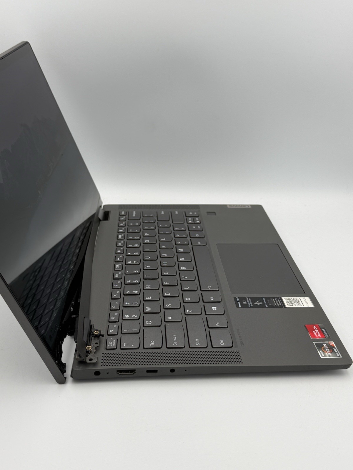 Lenovo IdeaPad Flex 5 14” – Ryzen 5 5500U/16GB RAM/512GB SSD (HINGE ISSUE) 45C