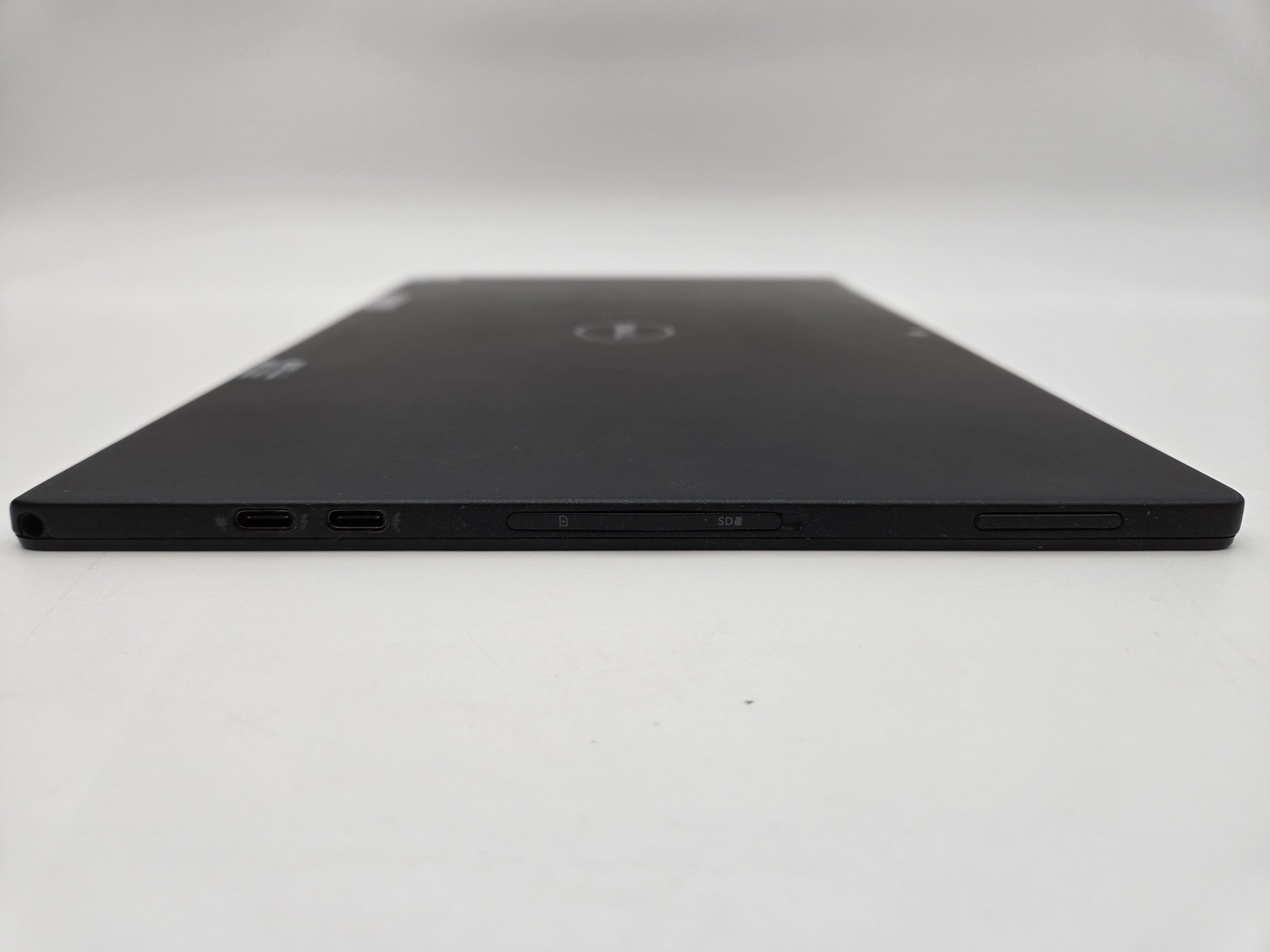 Dell Latitude 7275 2-in-1 12″ FHD Touch M5-6Y57 512GB SSD 8GB W10P 4G LTE *READ*