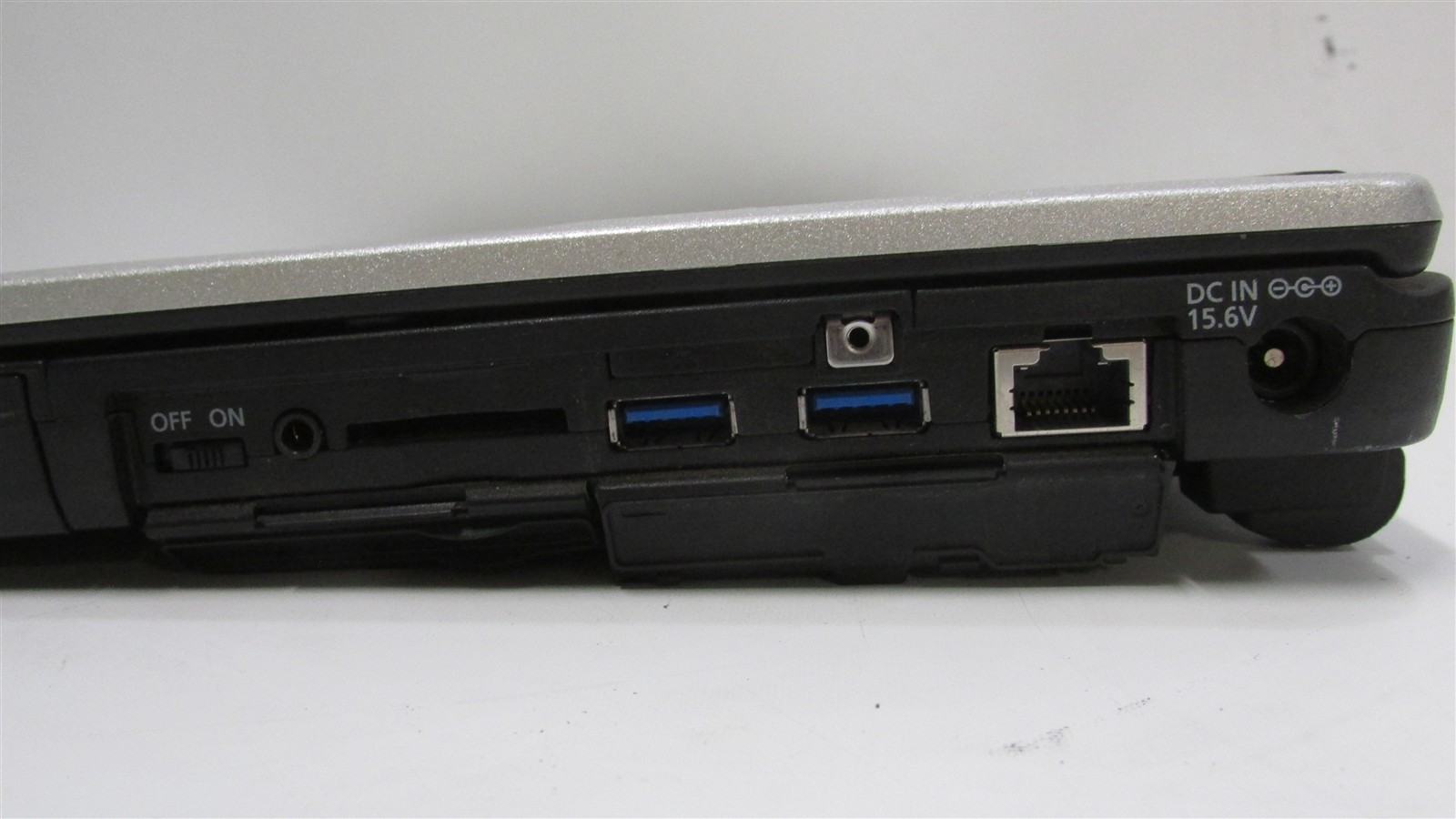 Panasonic Toughbook CF-54 MK3 i5-7300U 2.6GHz 8GB 500GB HDD 14″ W10P BIOS LOCK