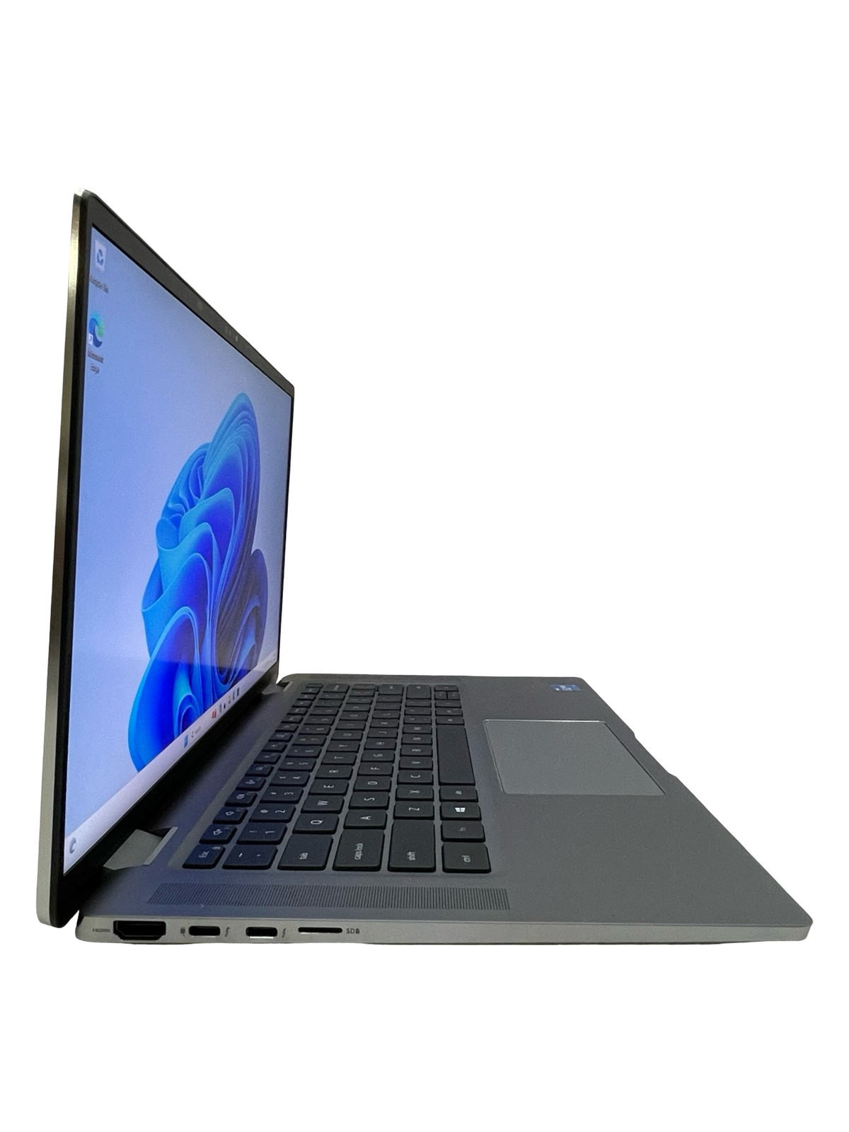 Latitude 9520 15″| i5 11th Gen CPU | 16GB RAM | 256GB SSD | 1-Year Warranty