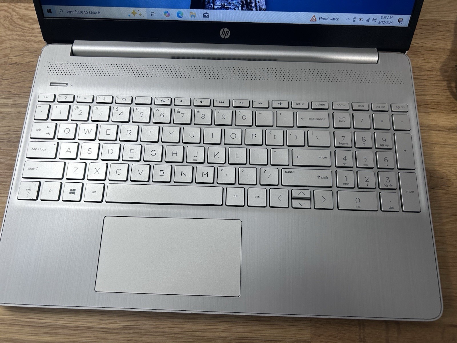 HP LAPTOP 15-DY2031WM | INTEL CORE i3-1115G4 3.0GHZ | 256GB | 8GB | Win 10