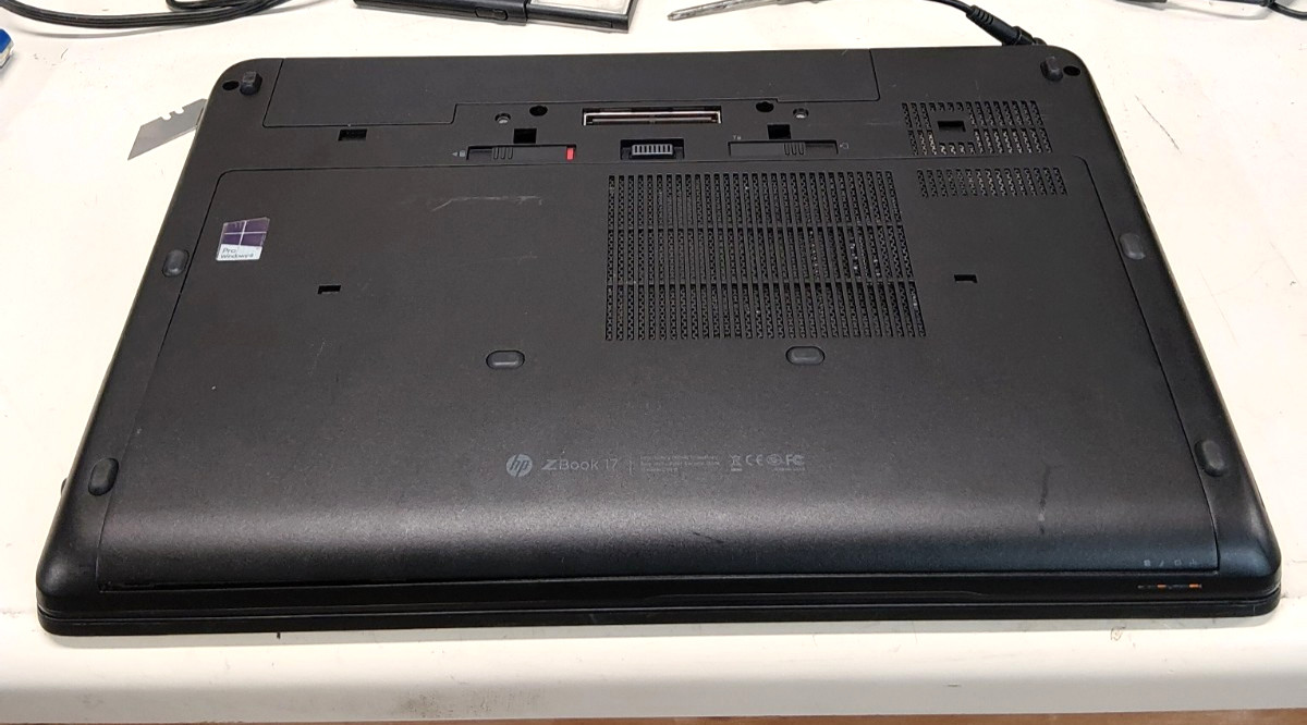 HP Z Book Power 17 i7 4th GEN/NoRam/ No HDD/ FOR PARTS #495 FREE SHIPPING
