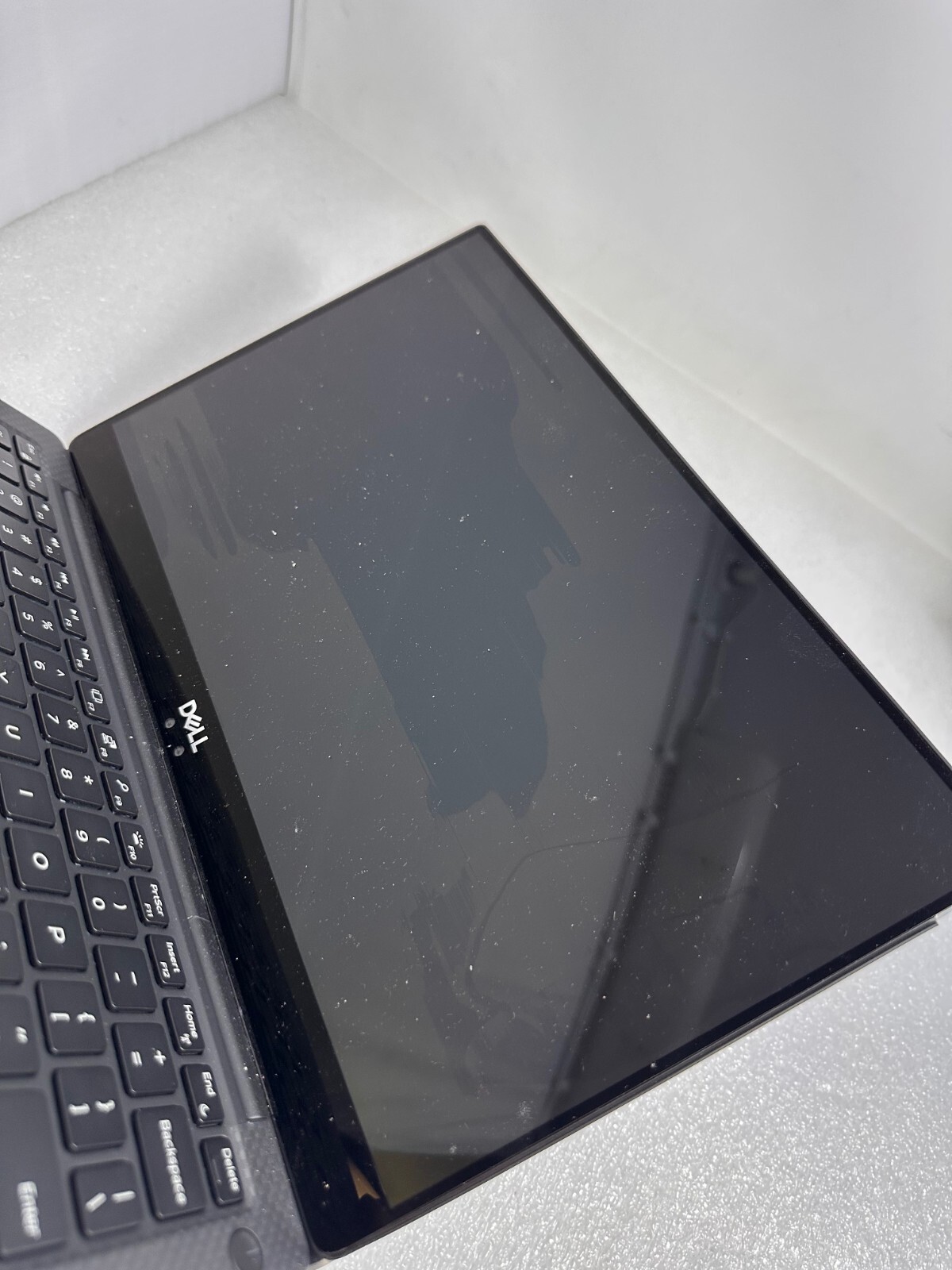 Dell XPS 13 7390 13.3″ i7-10710U CPU, 16GB RAM – PARTS ONLY