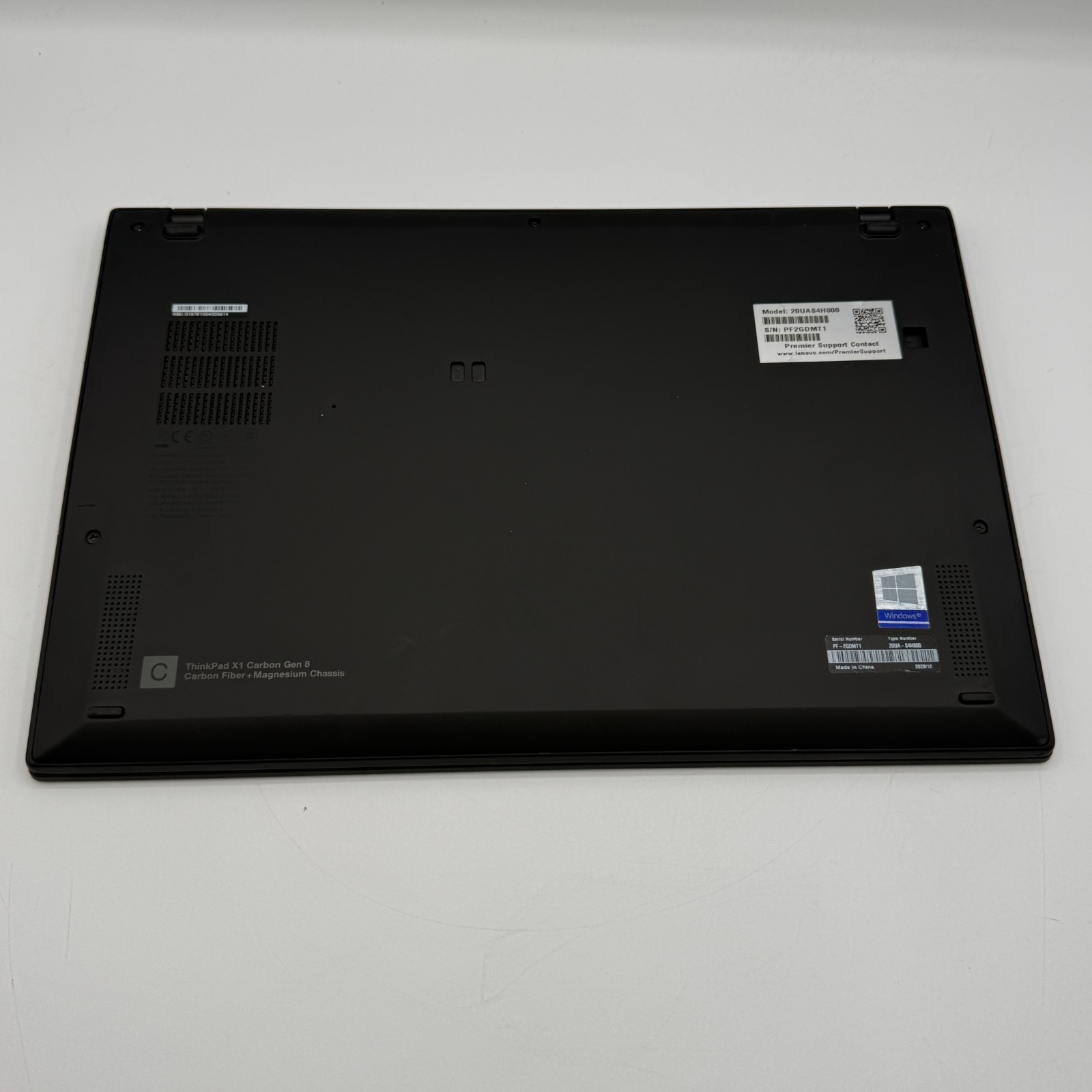Lenovo ThinkPad X1 Carbon gen 8. i7 10510U 1.60GHz 16GB RAM 256GB SSD 14″ FHD