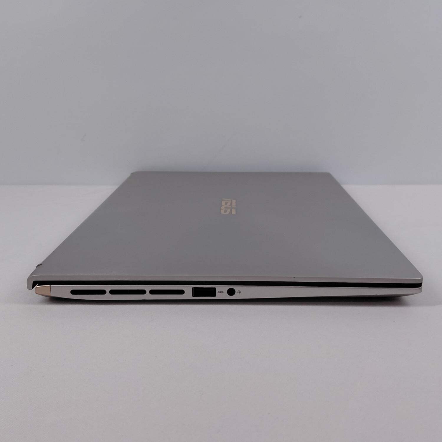 Asus Zenbook 15 UX533F 15.6″ i7-8565U 1.9GHz 16GB RAM 1TB SSD GeForce GTX 1050