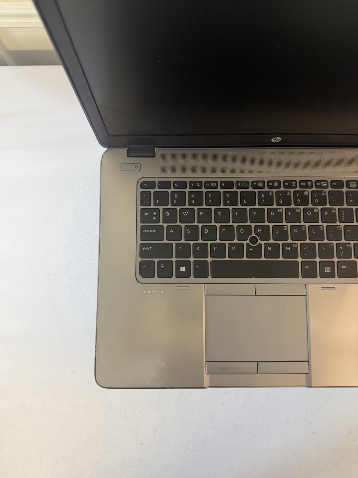 HP Elitebook 850 G2 Laptop – Good Screen – Intel i5-5200U – RAM 8 GB – Read Des