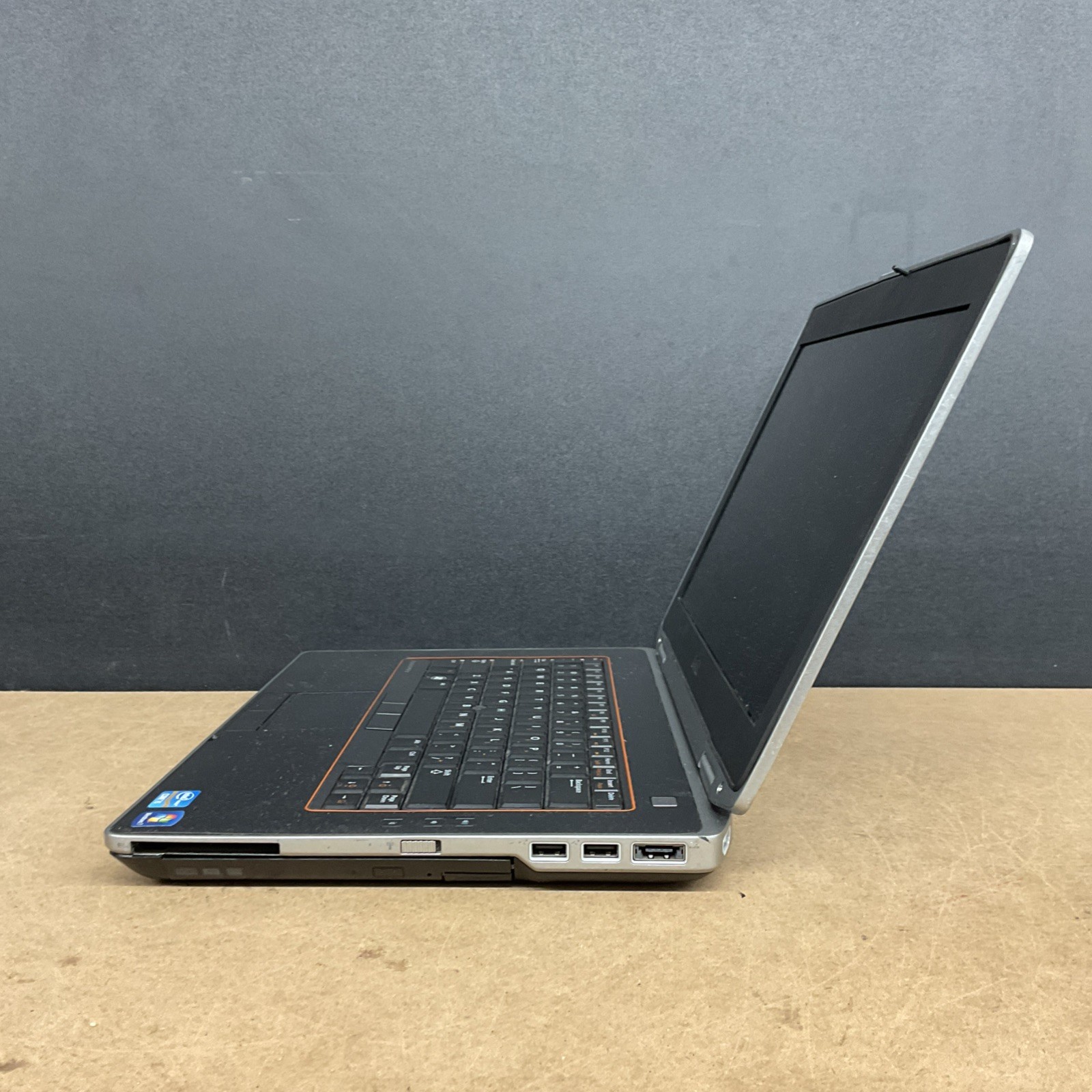Dell Latitude E6420 14″ (Intel Core i5 2nd Gen., 2.50 GHz, 4GB) -Broken Untested