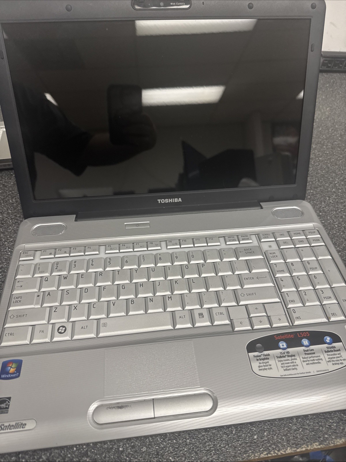 Toshiba Satellite L505-ES5018 Laptop BATTERY NOT TESTED!