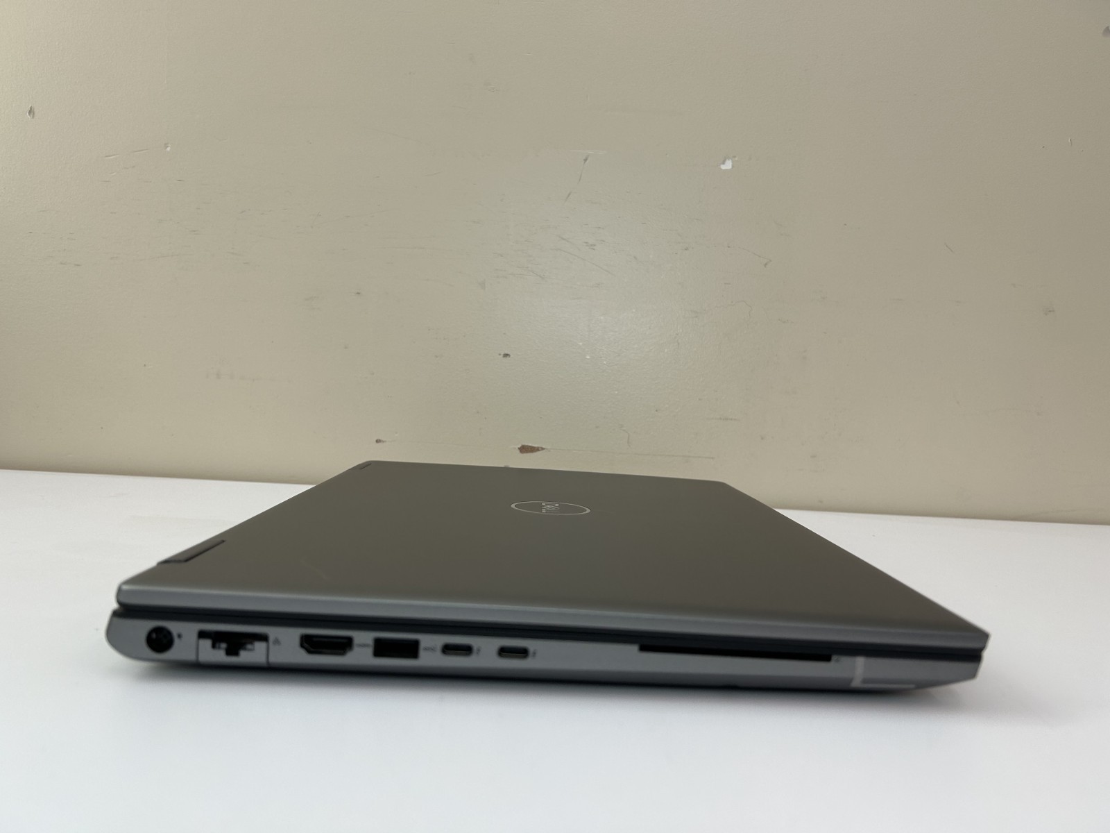 LAPTOP Dell Precision 7680 16″ Core i7-13850HX 16GB RAM 1TB SSD RTX 2000 Win 11