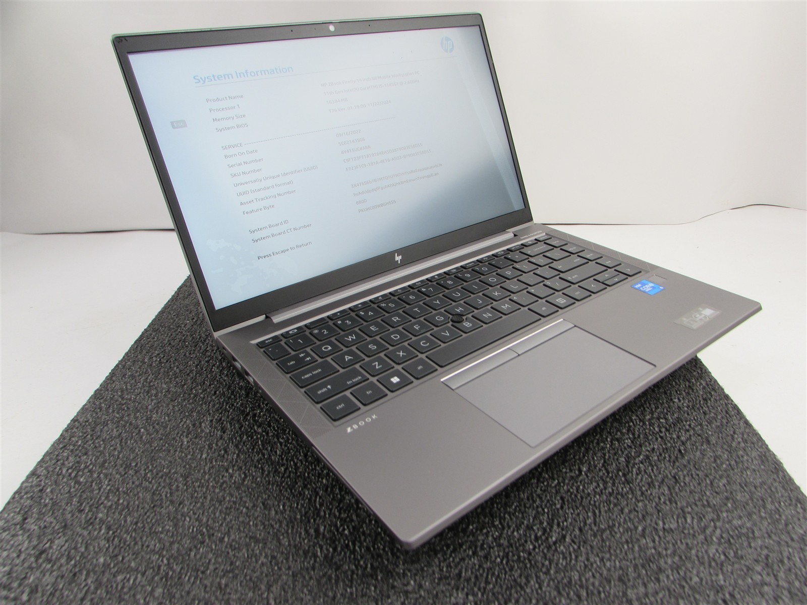 HP ZBOOK FIREFLY 14 (G8) 1920X1080 FHD I5-1145G7 512GB SSD 16GB RAM NO O.S
