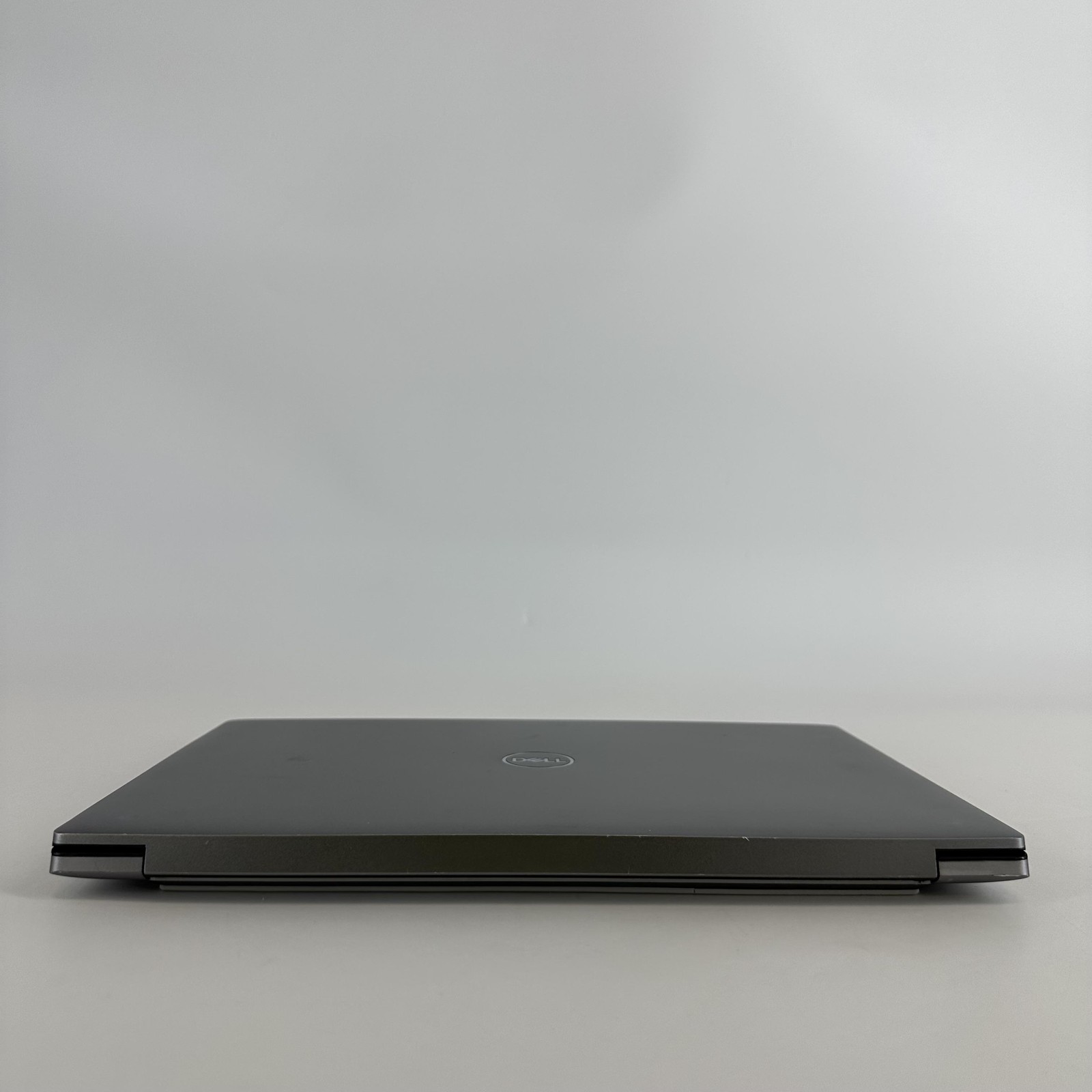 Dell Precision 5480 14 FHD+ 2.5 GHz i7-13800H 32GB 256GB SSD RTX A1000 Good