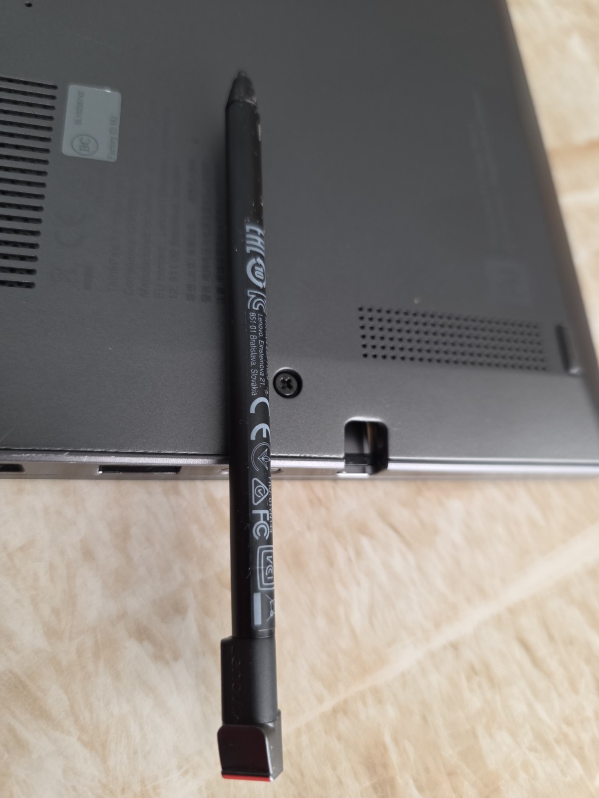 ThinkPad X1 Yoga Gen 5, 14″ UHD, i7-10610U,16GB 1TB PCIE SSD, Win10P Gray