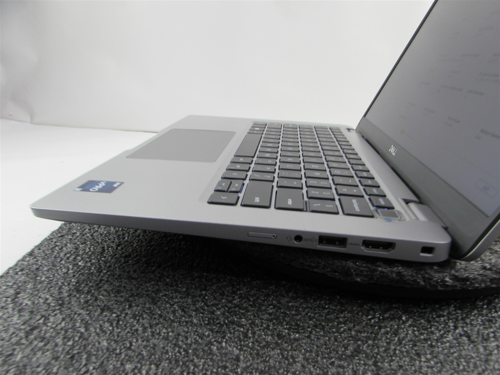 DELL LATITUDE 5340 1920X1080 FHD CORE I5-1345U 512GB SSD 16GB RAM NO O.S