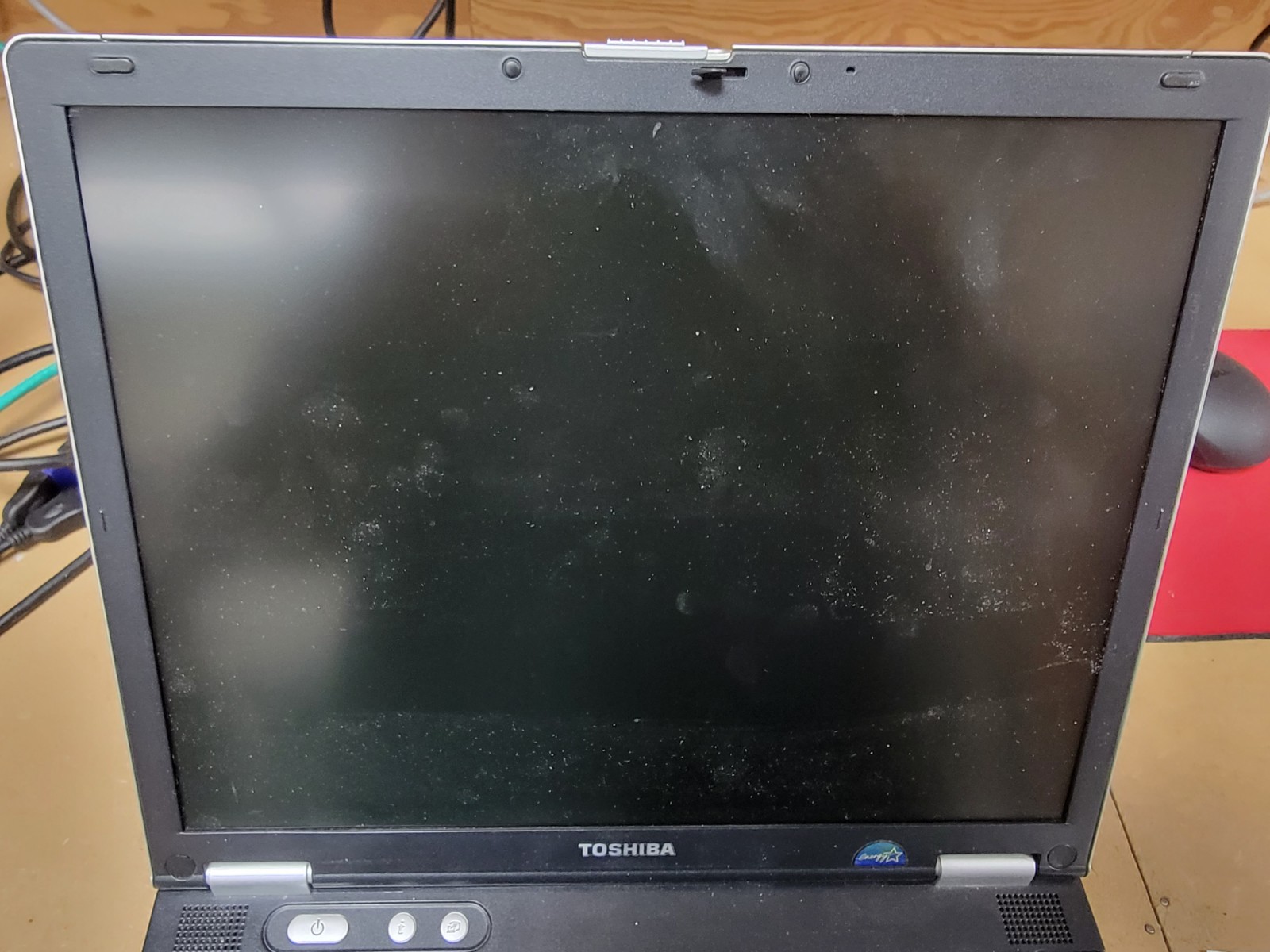 TOSHIBA Tecra M2-S730 – NO HDD – NO BATTERY – PARTS OR REPAIR