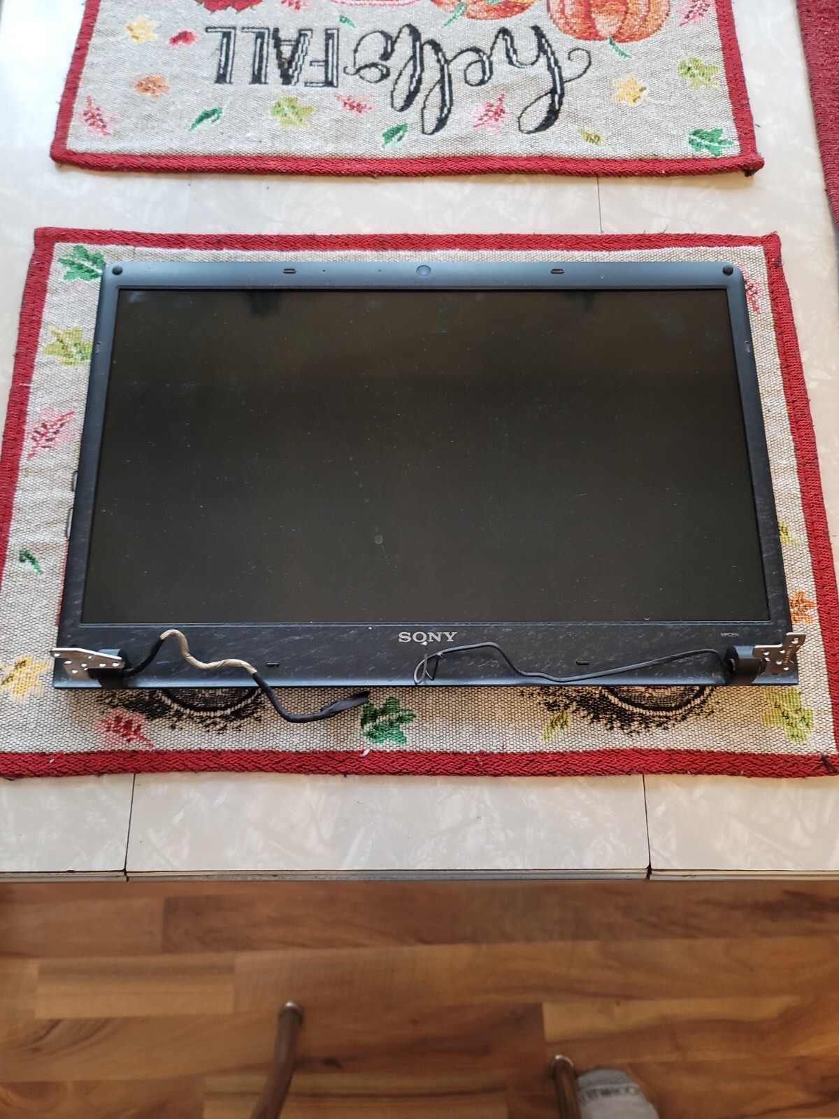 Sony vaio PCG-71913L, 15.6″, I3, SCREEN & WEB CAM ONLY *READ DESCRIPTION*