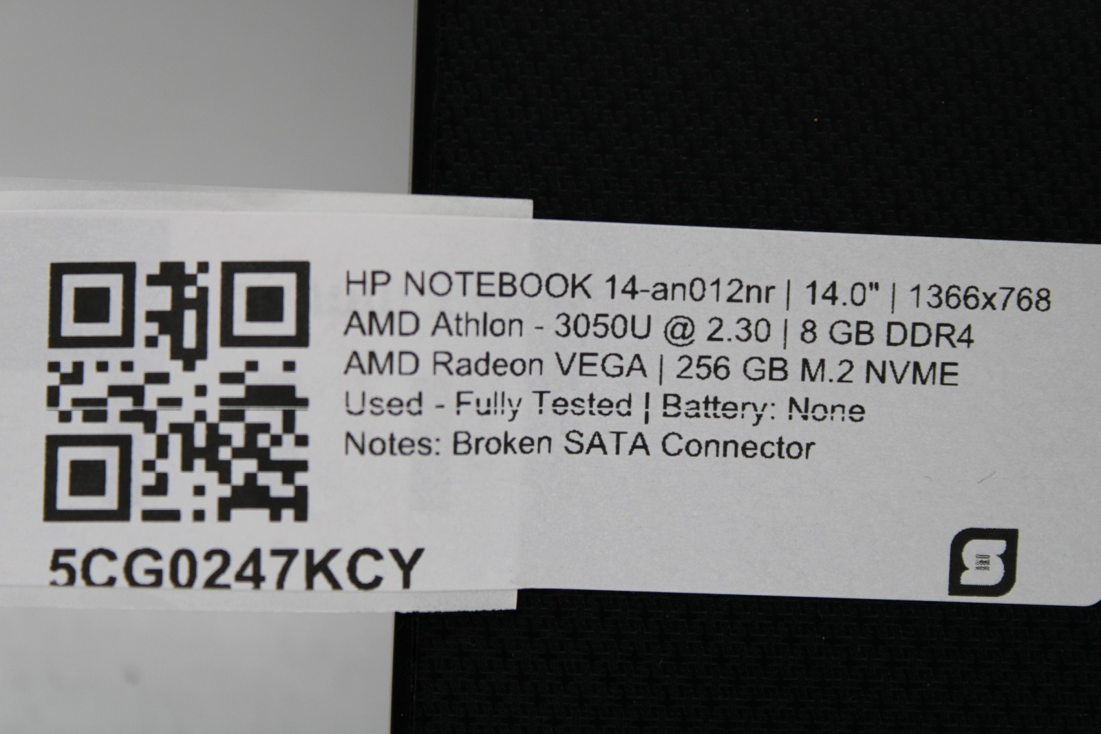 HP 14-dk1003dx Laptop AMD Athlon 3050U @ 2.3 GHz 8GB RAM 256GB SSD No OS No Batt