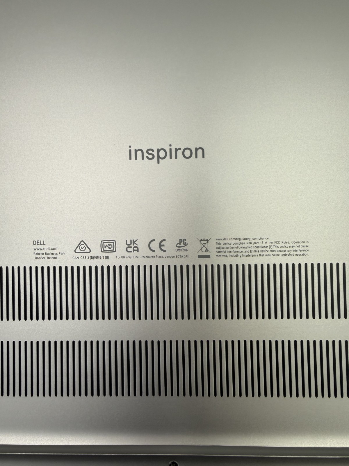 Dell Inspiron 16 7630 2-IN-1 16″ i5-1335U 1.3GHz / 8GB RAM 512GB SSD W/ Charger