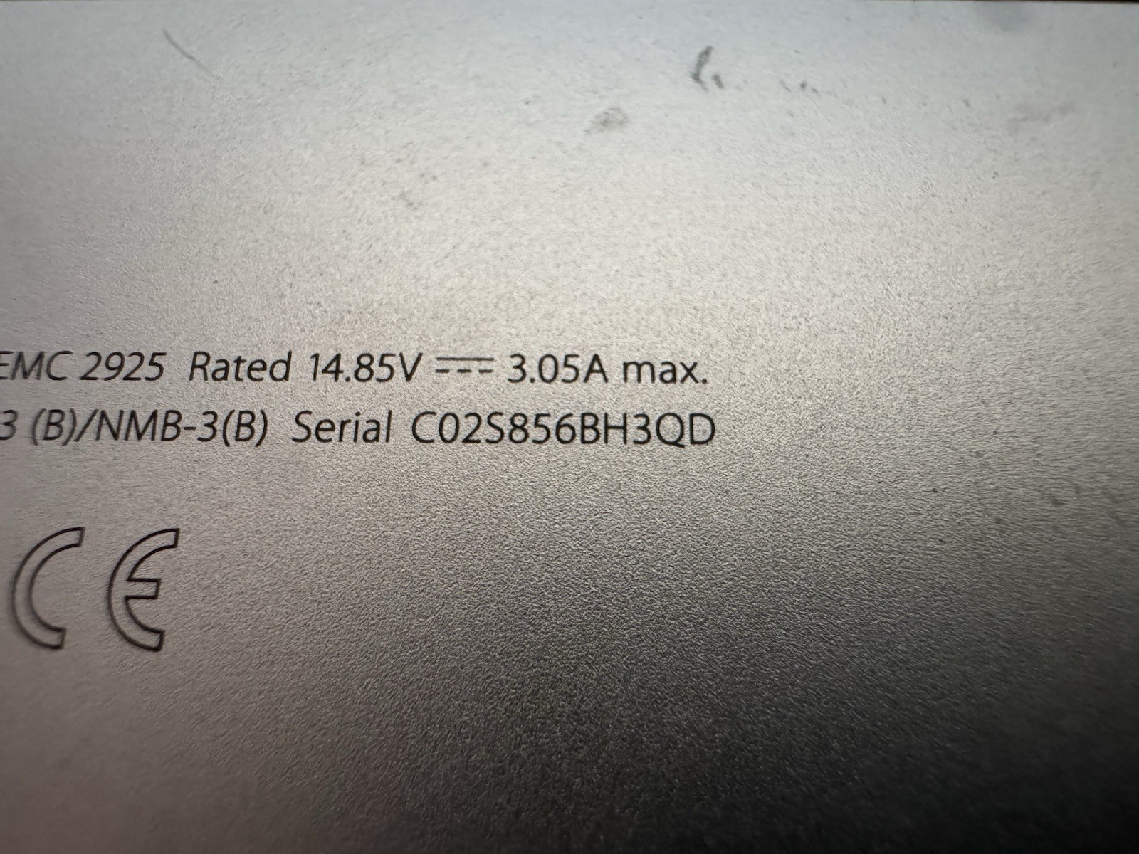 Apple MacBook Air 13″ Early-2015 Core i5-5250U 1.6GHz 8GB RAM 128GB SSD A1466…