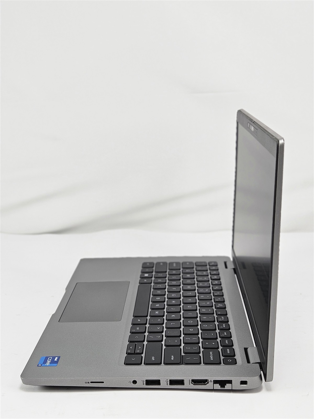 Dell 14″ Latitude 5430 P137G Intel Core i7-1265U 16GB 512GB SSD Gray No OS