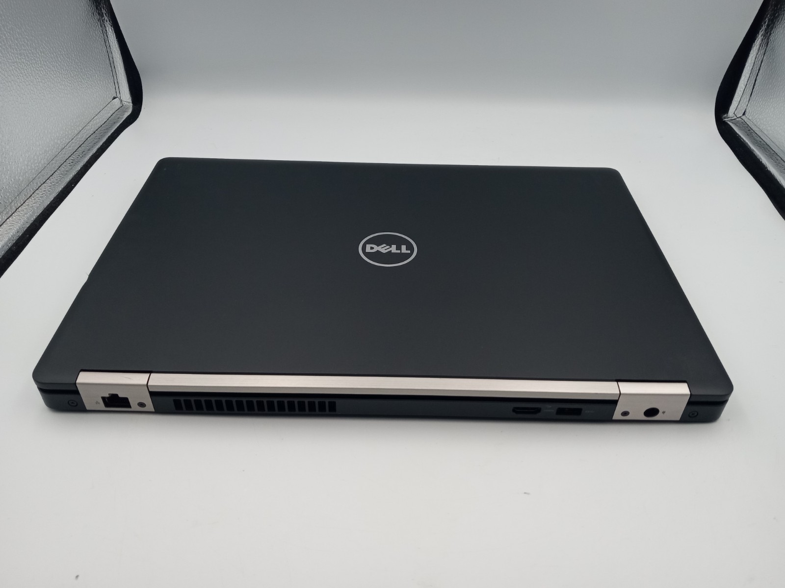 Dell Latitude 5580 15″ Intel i5-6300U 4GB RAM 128GB SSD Win11 – READ DESC.-RR