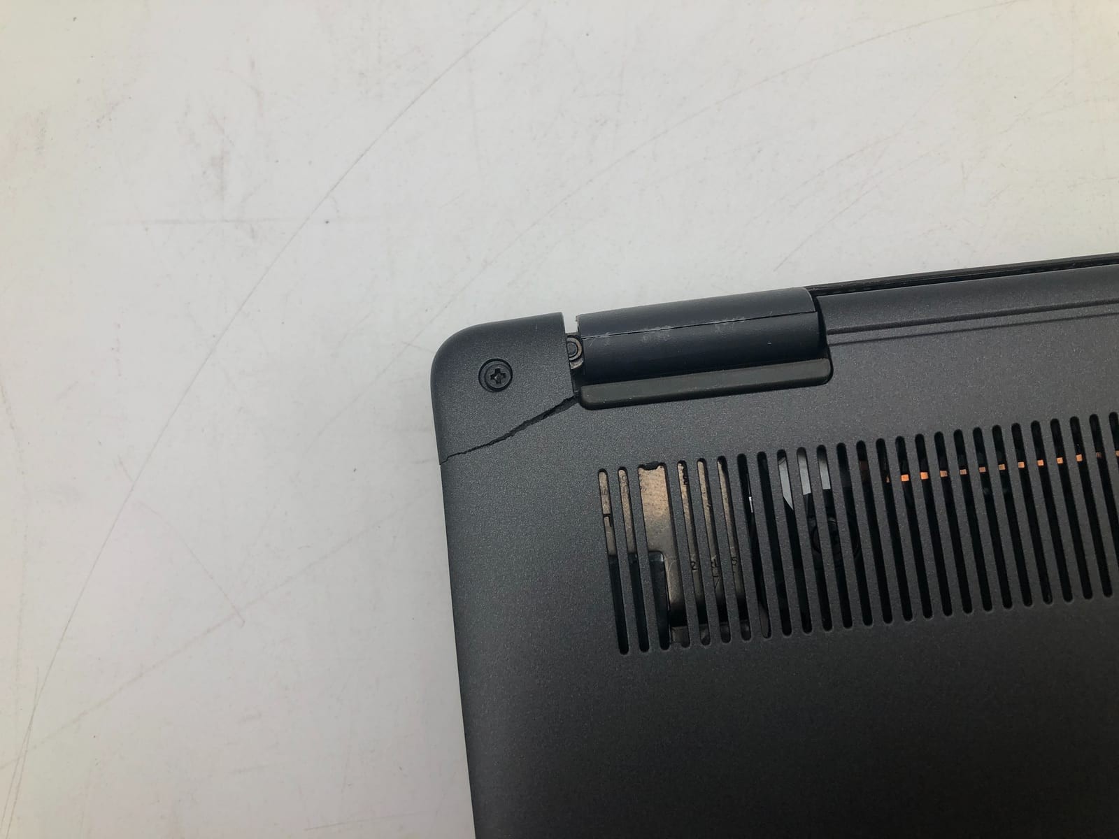 Dell | Latitude 3301 | i5-8265U | 8GB | 128GB NVMe | Win 11 Pro | 83% Battery